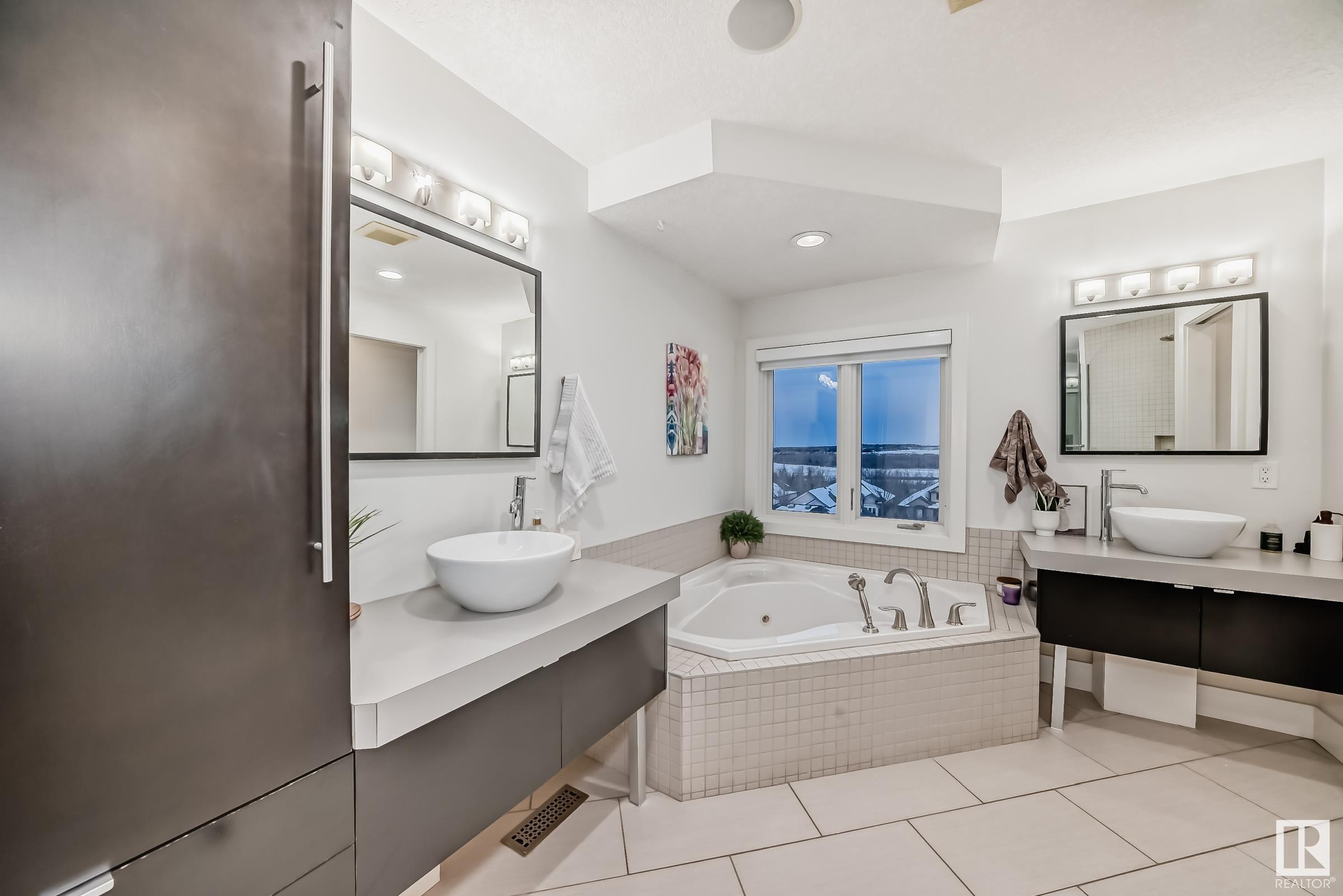      65 OAK VISTA DR , St. Albert,  ,T8N 1C1 ;  Listing Number: MLS E4419291