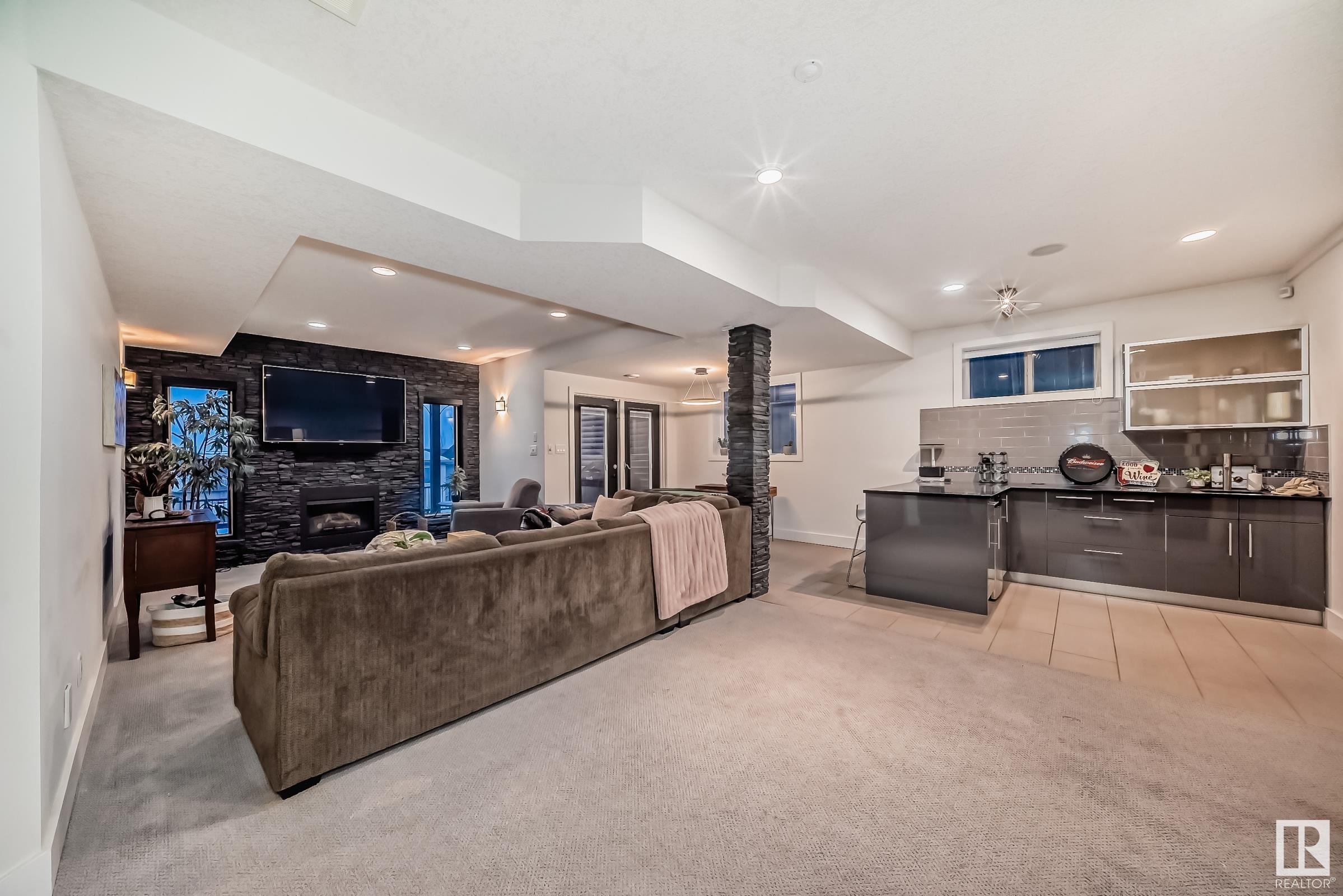      65 OAK VISTA DR , St. Albert,  ,T8N 1C1 ;  Listing Number: MLS E4419291