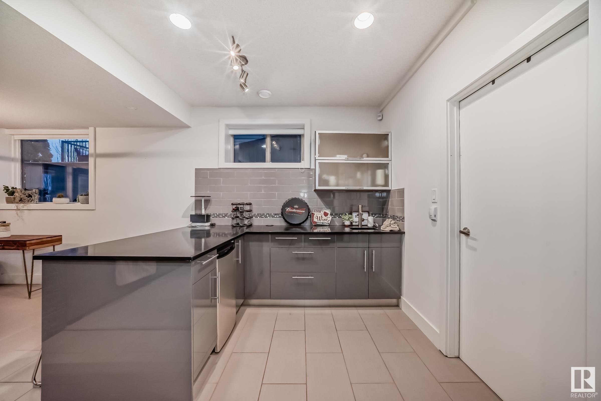      65 OAK VISTA DR , St. Albert,  ,T8N 1C1 ;  Listing Number: MLS E4419291