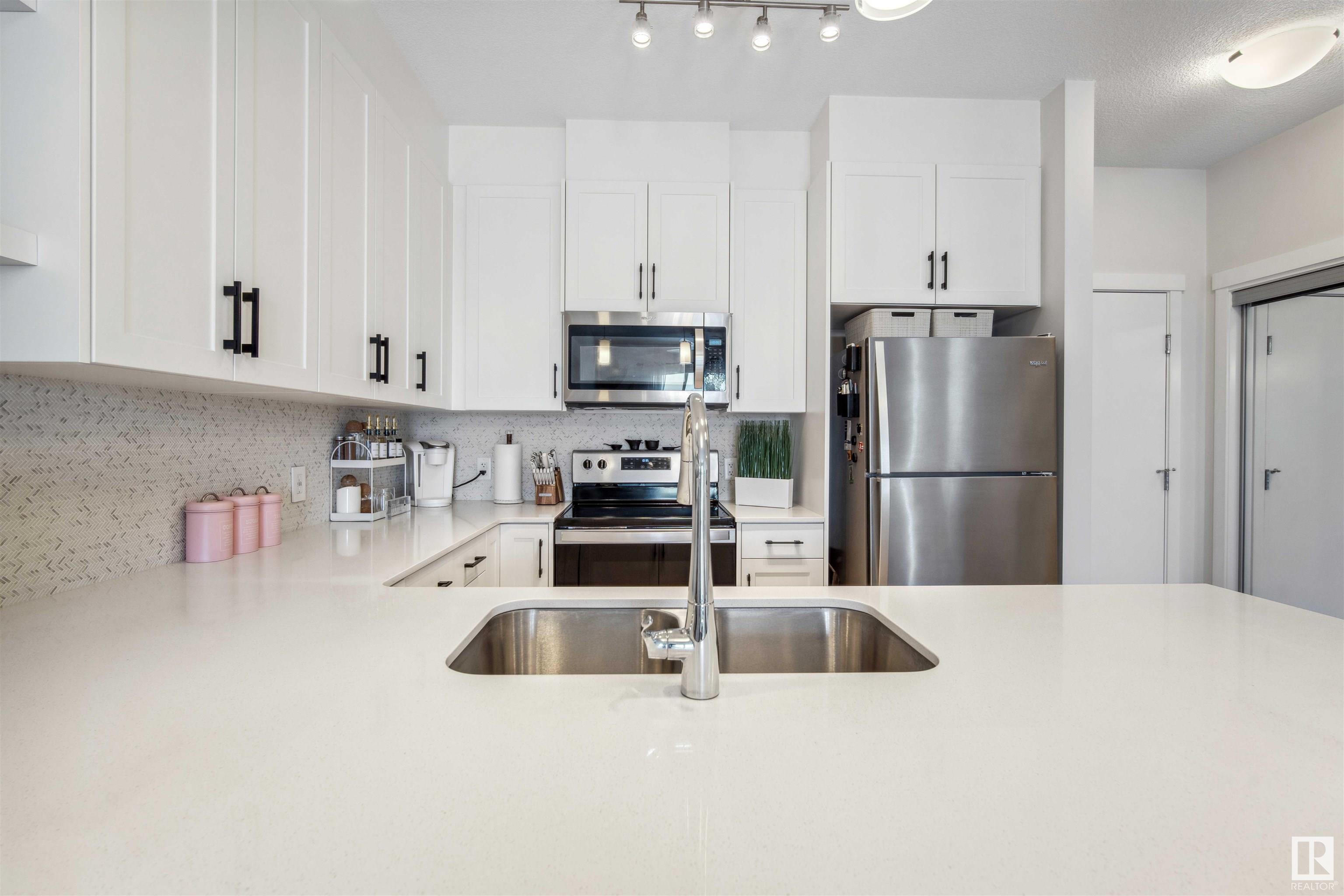      #422 812 WELSH DR SW , Edmonton,  ,T6X 1Y7 ;  Listing Number: MLS E4419292