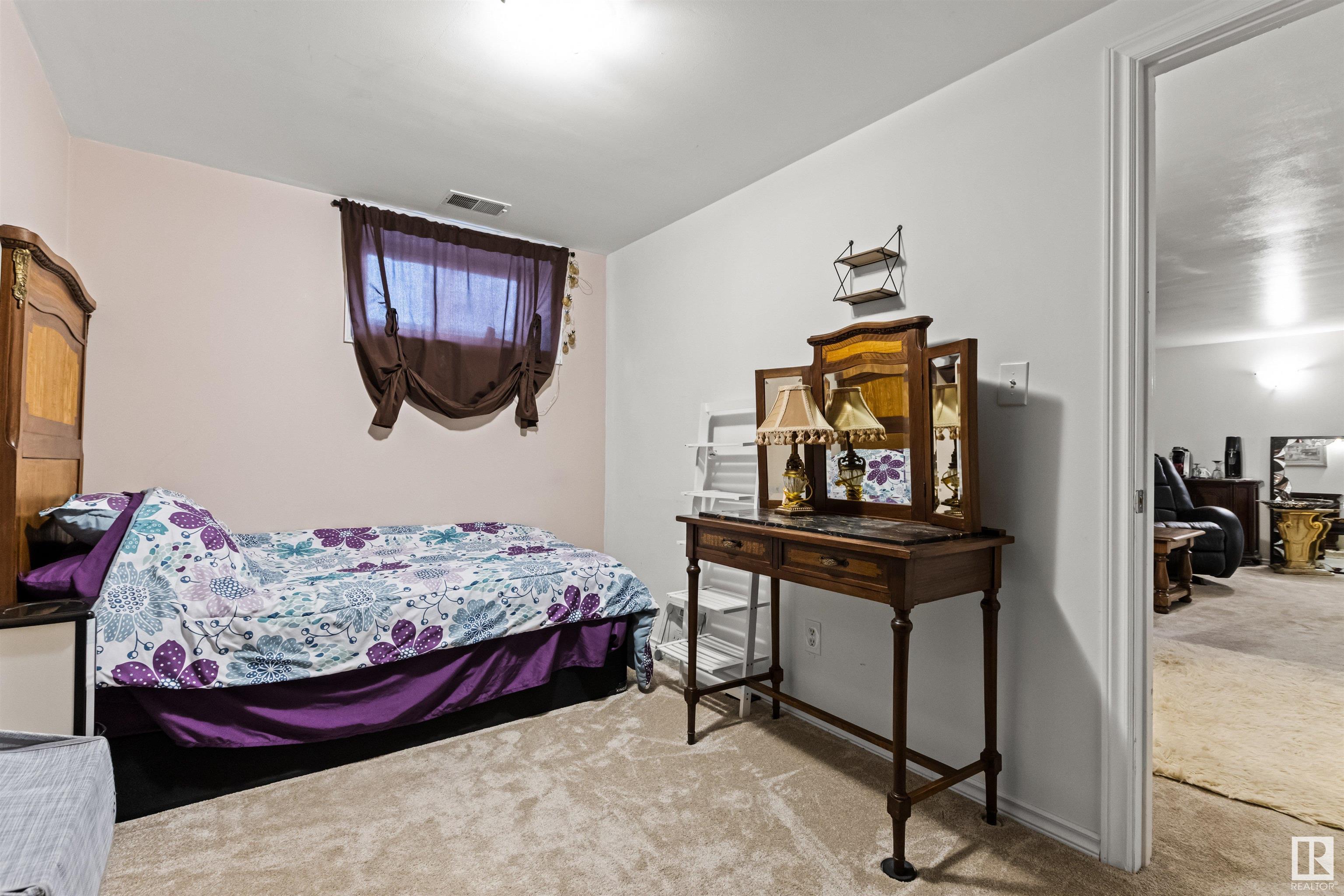      32 Salisbury AV , St. Albert,  ,T8N 0L9 ;  Listing Number: MLS E4419293