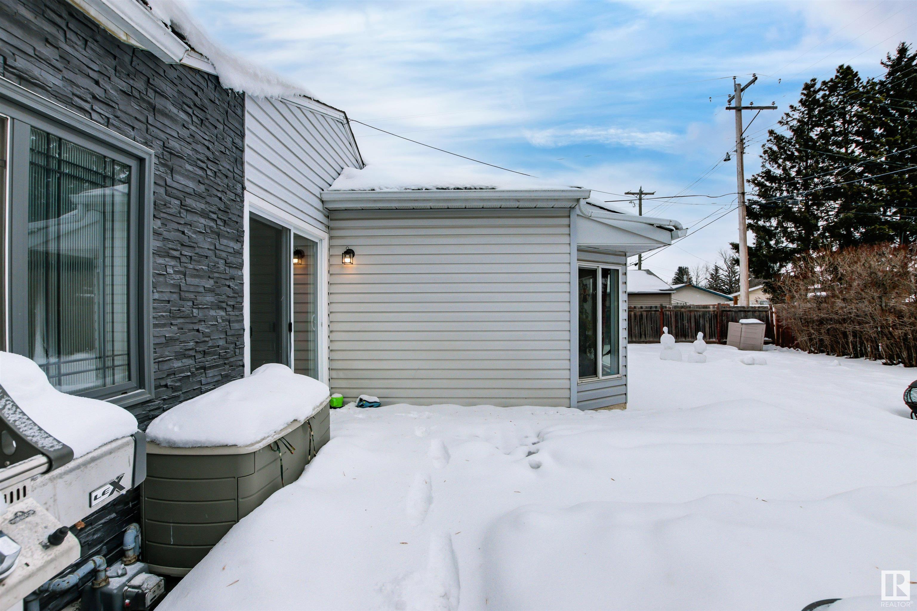      32 Salisbury AV , St. Albert,  ,T8N 0L9 ;  Listing Number: MLS E4419293