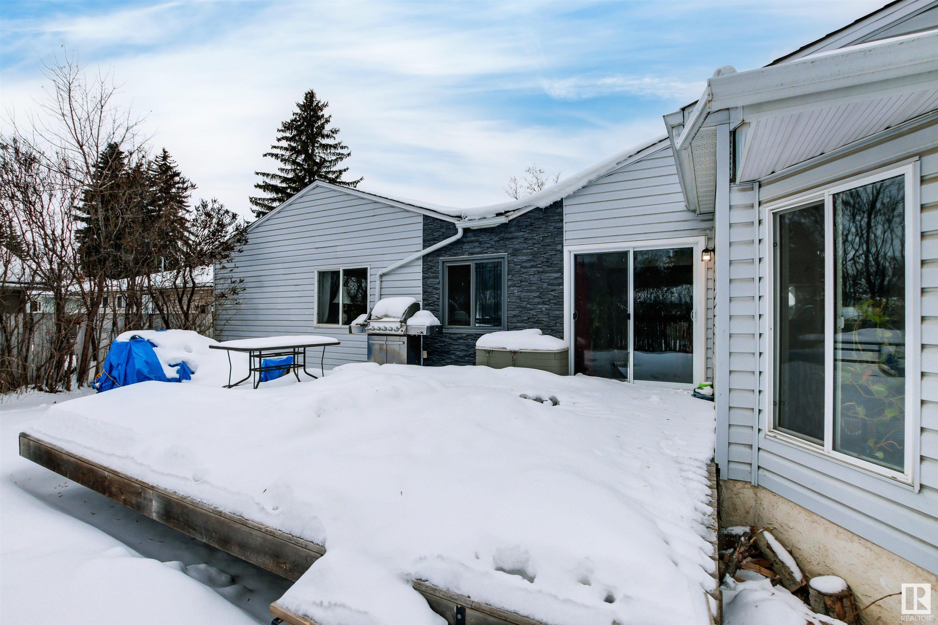      32 Salisbury AV , St. Albert,  ,T8N 0L9 ;  Listing Number: MLS E4419293