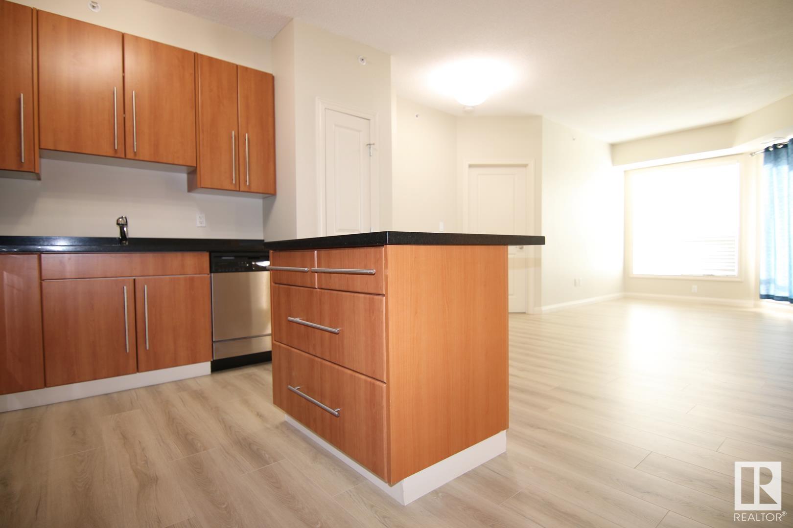      #502 9819 104 ST NW , Edmonton,  ,T5K 0Y8 ;  Listing Number: MLS E4419296