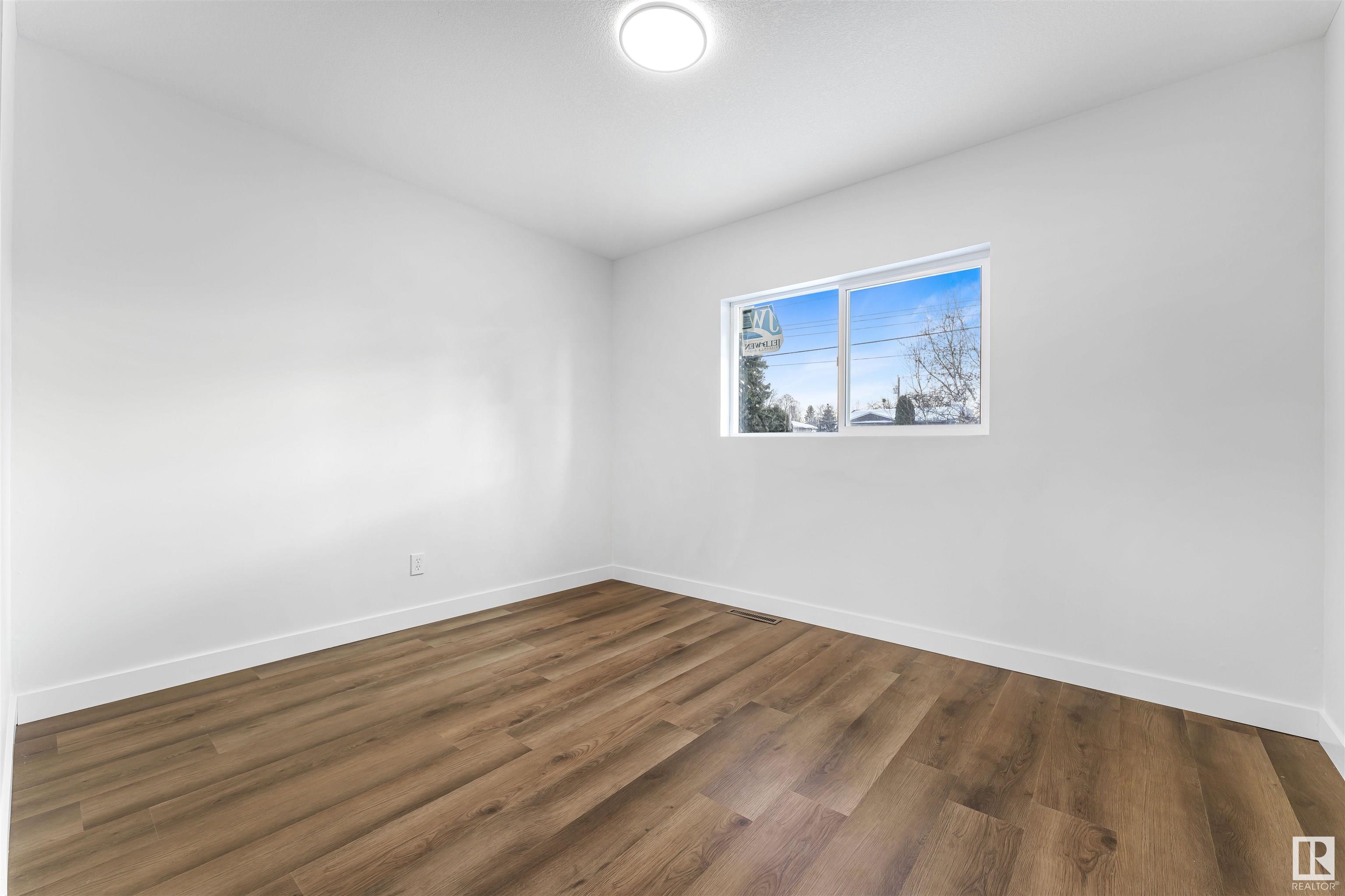      11906 50 street NW , Edmonton,  ,T5W 3C2 ;  Listing Number: MLS E4419299