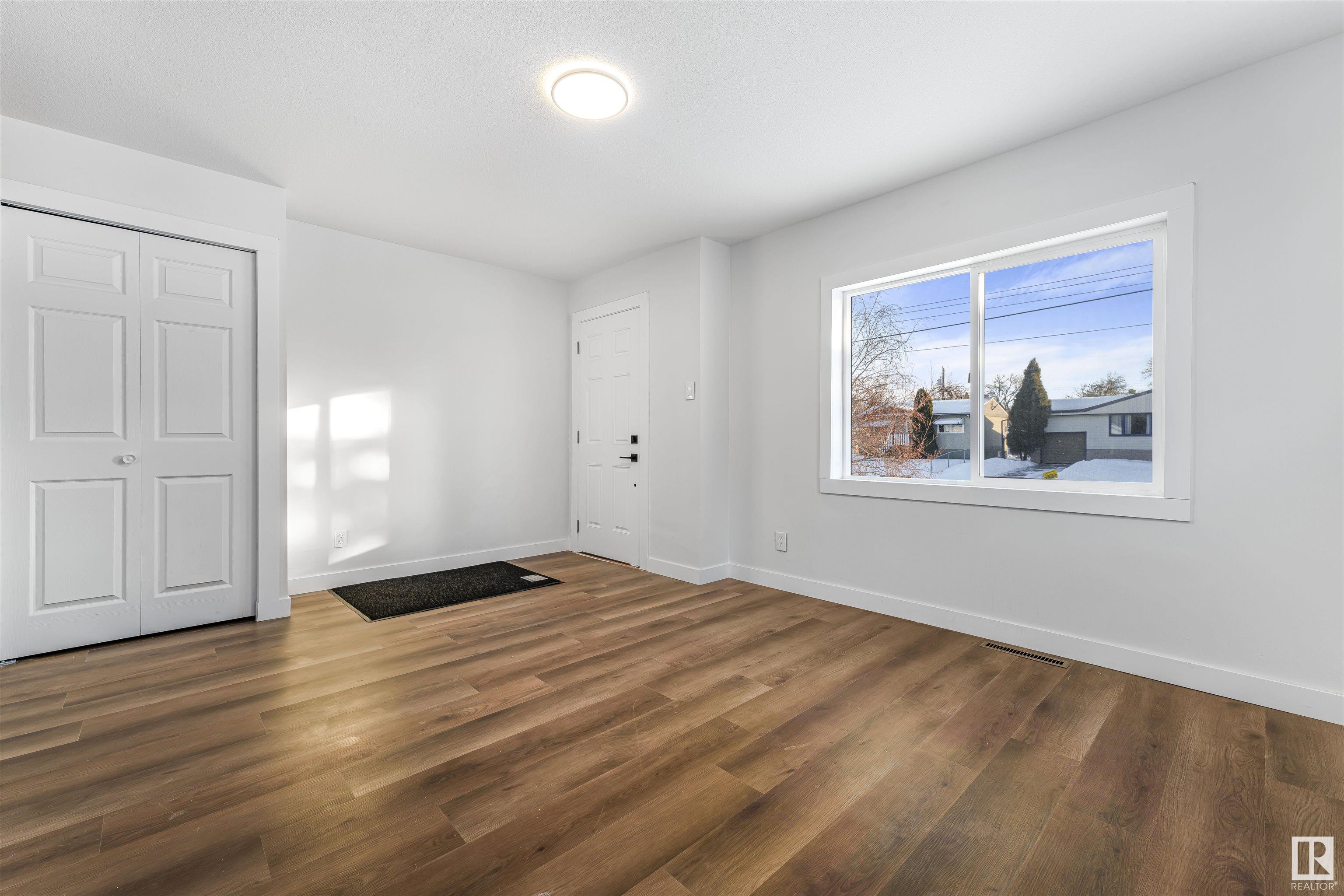      11906 50 street NW , Edmonton,  ,T5W 3C2 ;  Listing Number: MLS E4419299