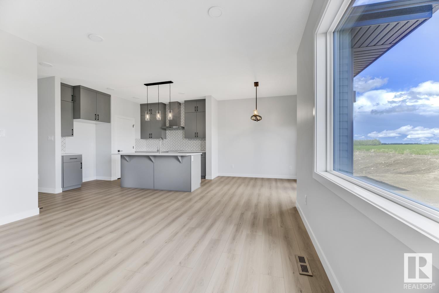      9 Red Crest WY , St. Albert,  ,T8N 7Y7 ;  Listing Number: MLS E4419300