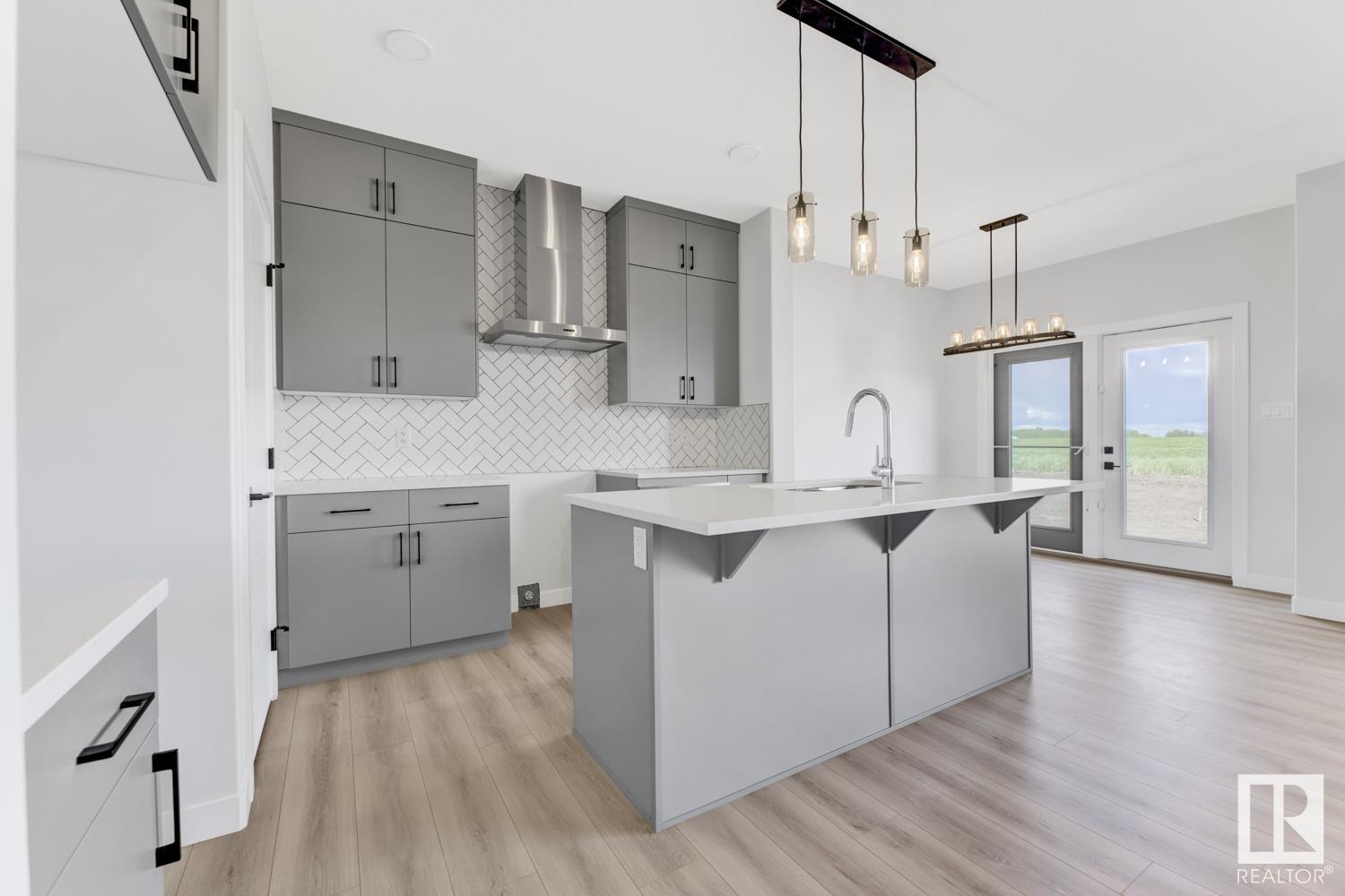      9 Red Crest WY , St. Albert,  ,T8N 7Y7 ;  Listing Number: MLS E4419300