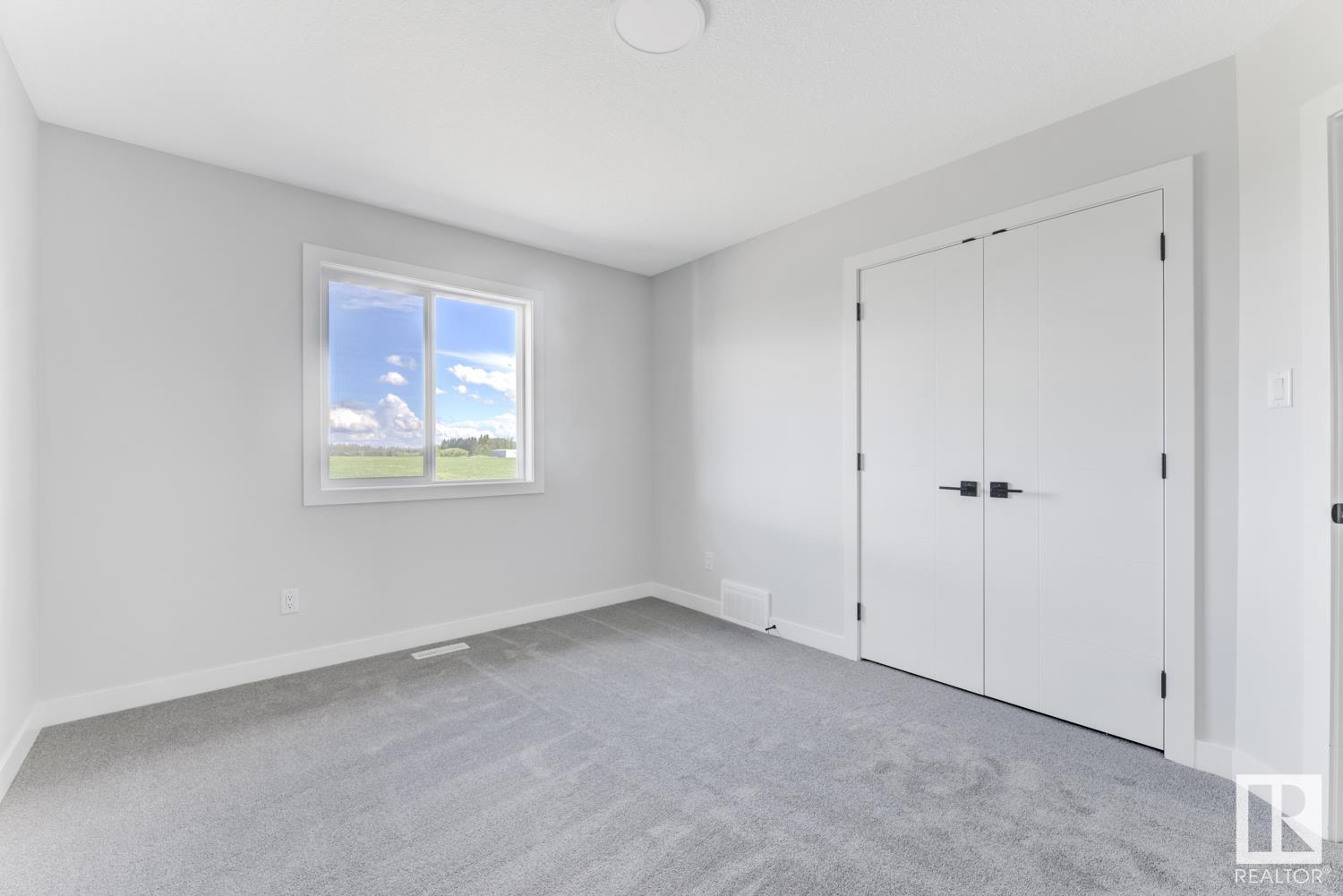      9 Red Crest WY , St. Albert,  ,T8N 7Y7 ;  Listing Number: MLS E4419300