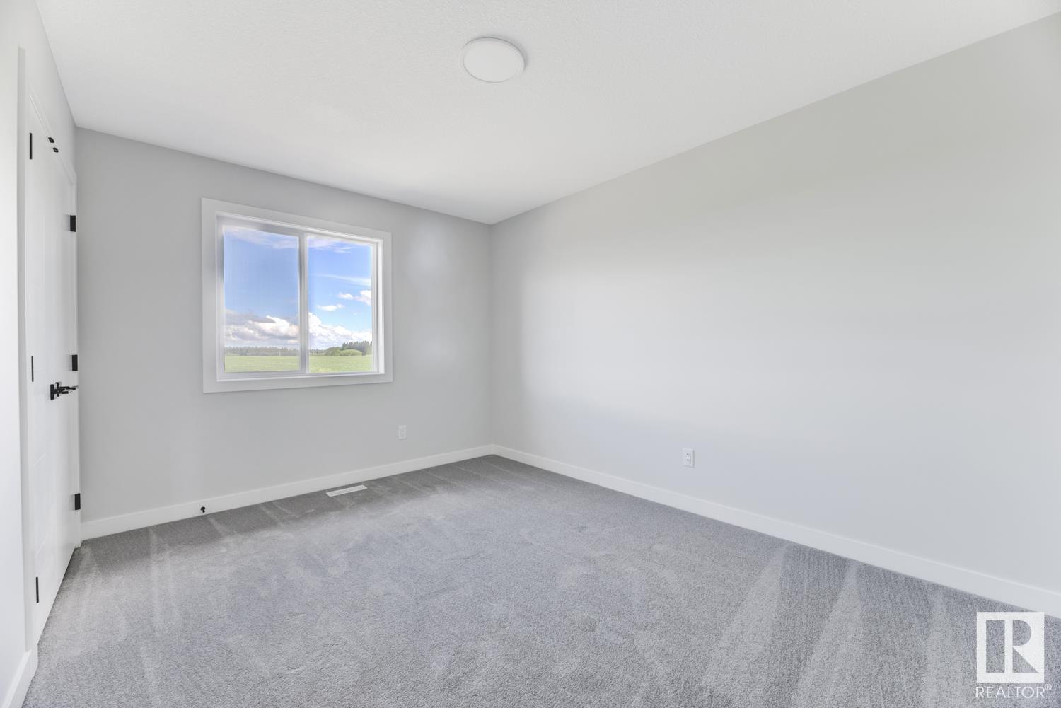      9 Red Crest WY , St. Albert,  ,T8N 7Y7 ;  Listing Number: MLS E4419300