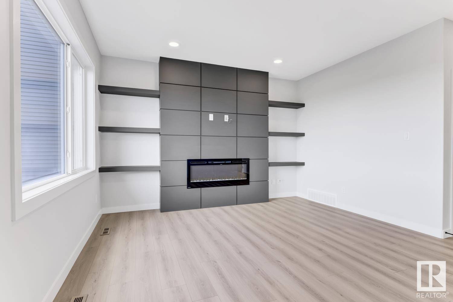      9 Red Crest WY , St. Albert,  ,T8N 7Y7 ;  Listing Number: MLS E4419300