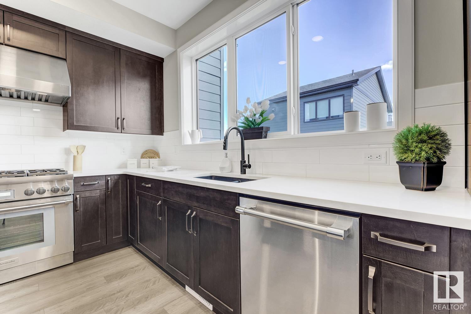     7805 Yorke RD NW , Edmonton,  ,T5G 2R6 ;  Listing Number: MLS E4419302
