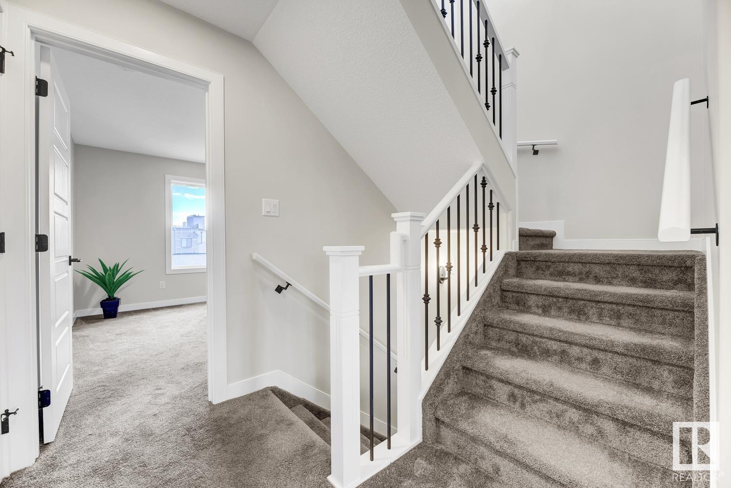      7805 Yorke RD NW , Edmonton,  ,T5G 2R6 ;  Listing Number: MLS E4419302