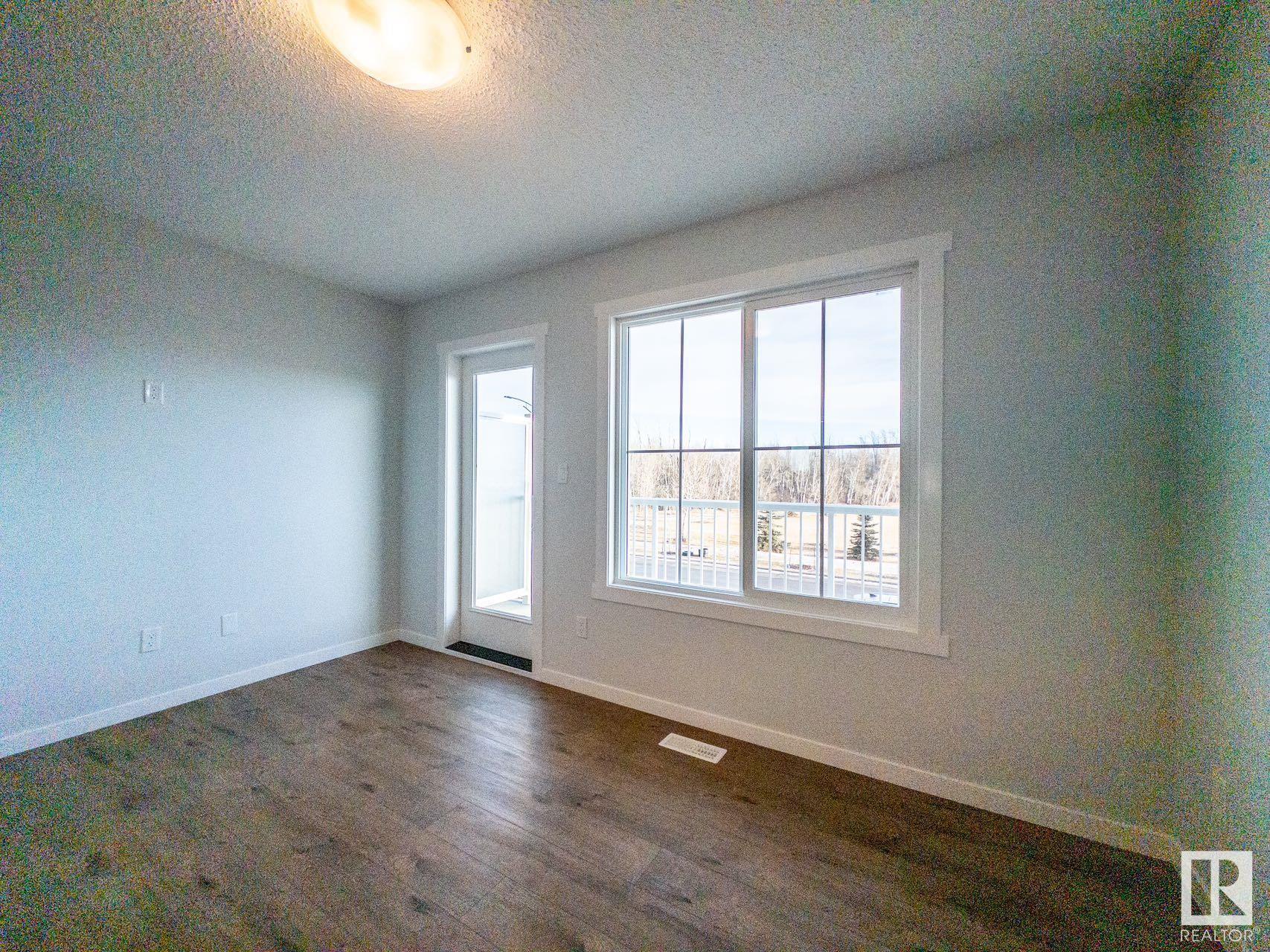      497 Desrochers Blvd. SW SW , Edmonton,  ,T6W 5L4 ;  Listing Number: MLS E4419304