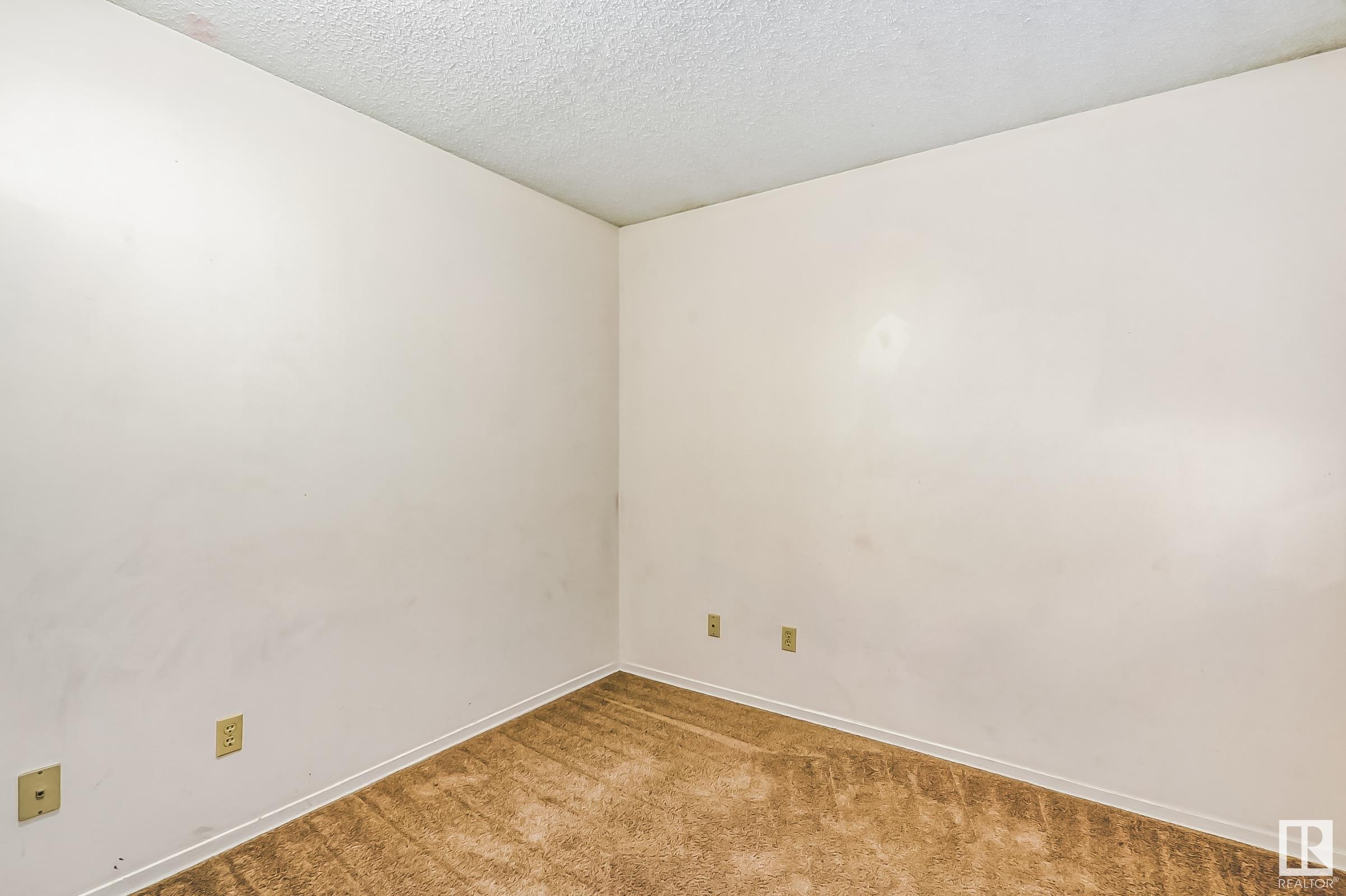      #16 7604 29 AV NW , Edmonton,  ,T6K 3Z2 ;  Listing Number: MLS E4419317