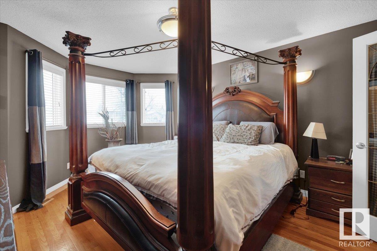      114 COLONIALE WY , Beaumont,  ,T4X 1N2 ;  Listing Number: MLS E4419332