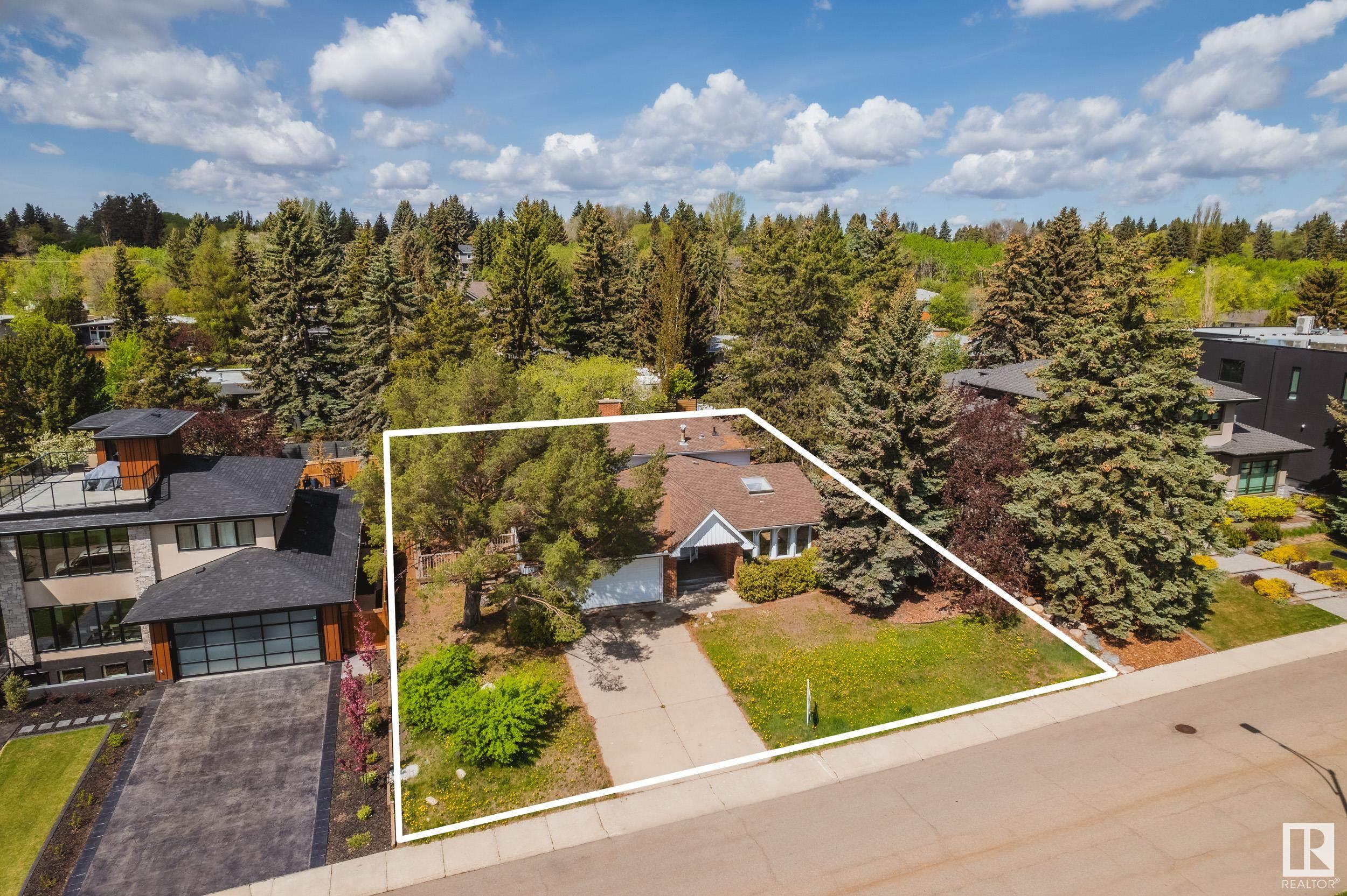      8404/8406 134 ST NW , Edmonton,  ,T5R 0B4 ;  Listing Number: MLS E4419338
