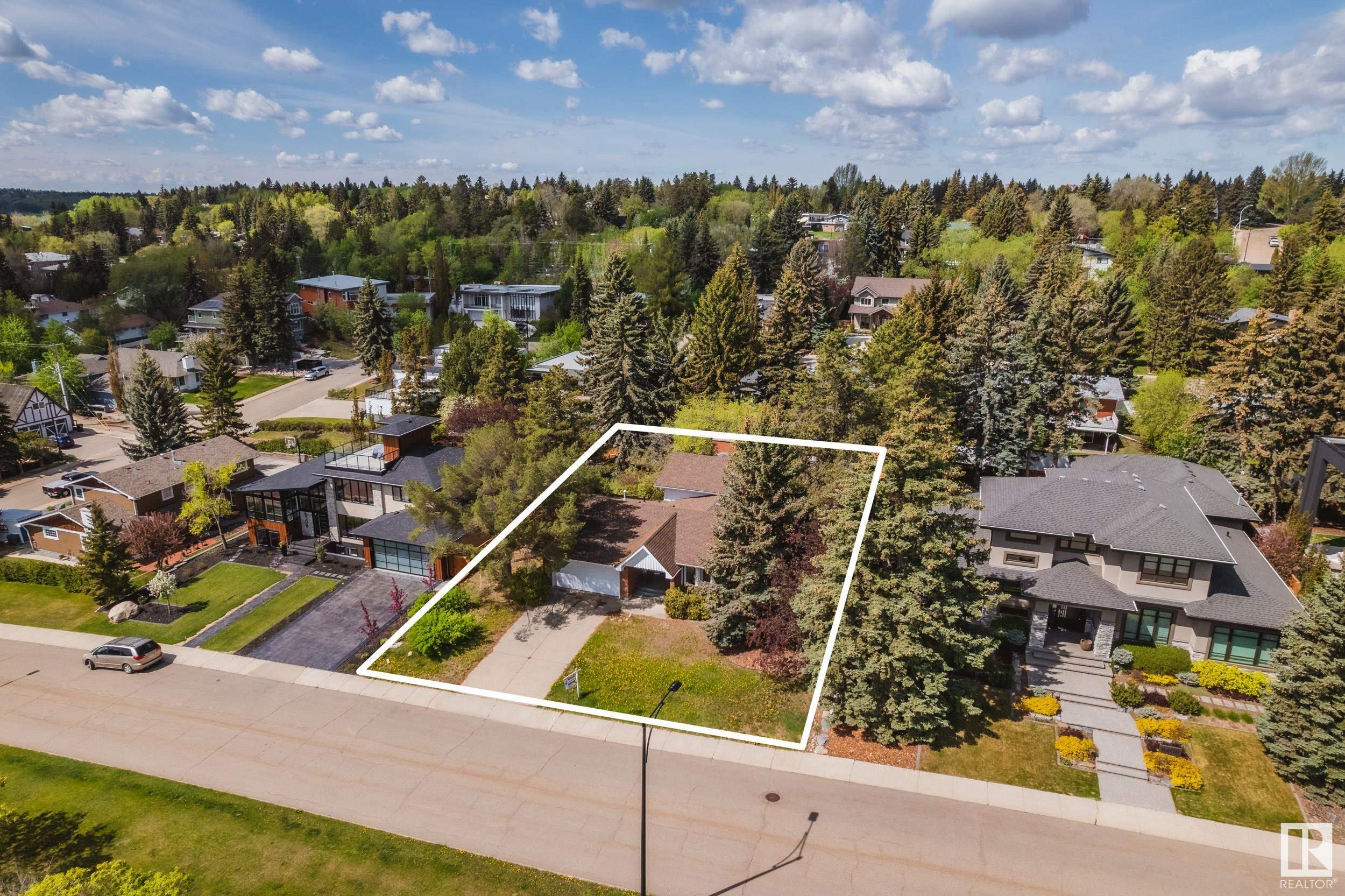      8404/8406 134 ST NW , Edmonton,  ,T5R 0B4 ;  Listing Number: MLS E4419338