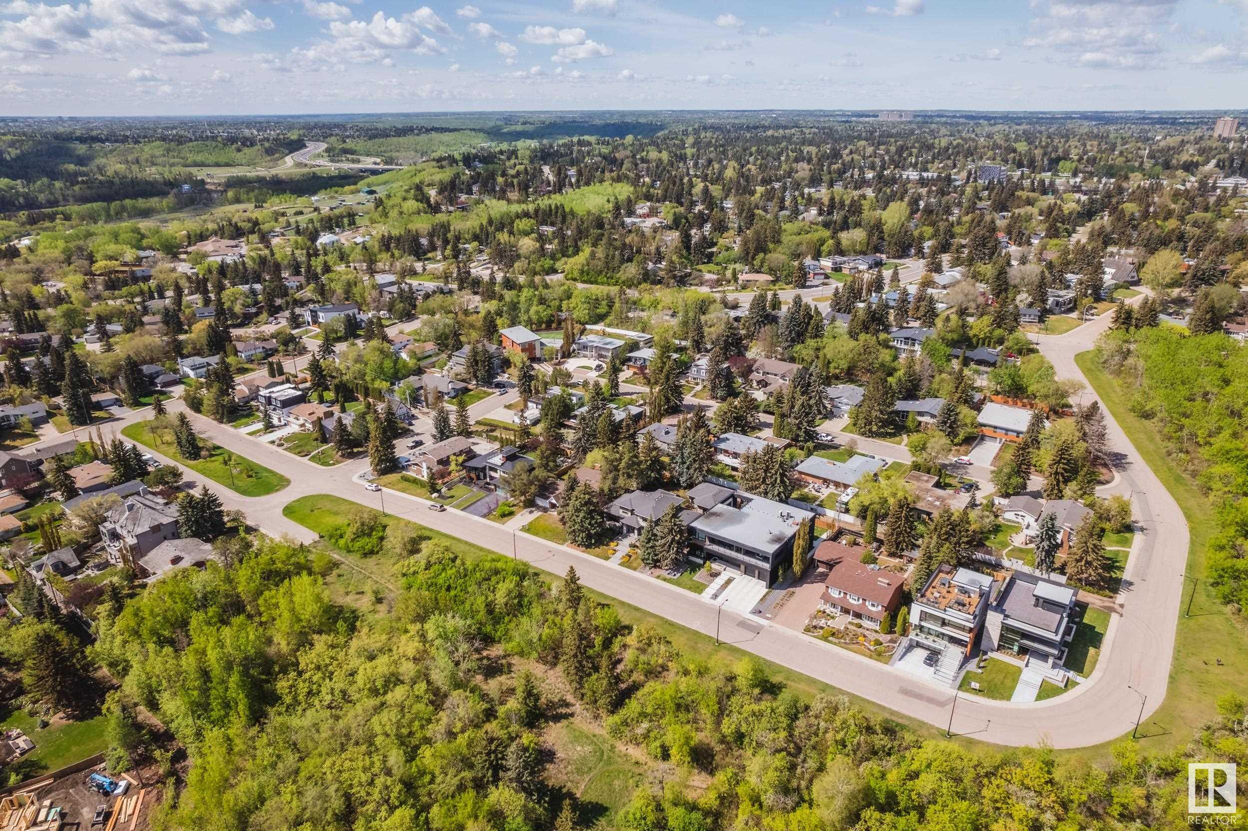      8404/8406 134 ST NW , Edmonton,  ,T5R 0B4 ;  Listing Number: MLS E4419338