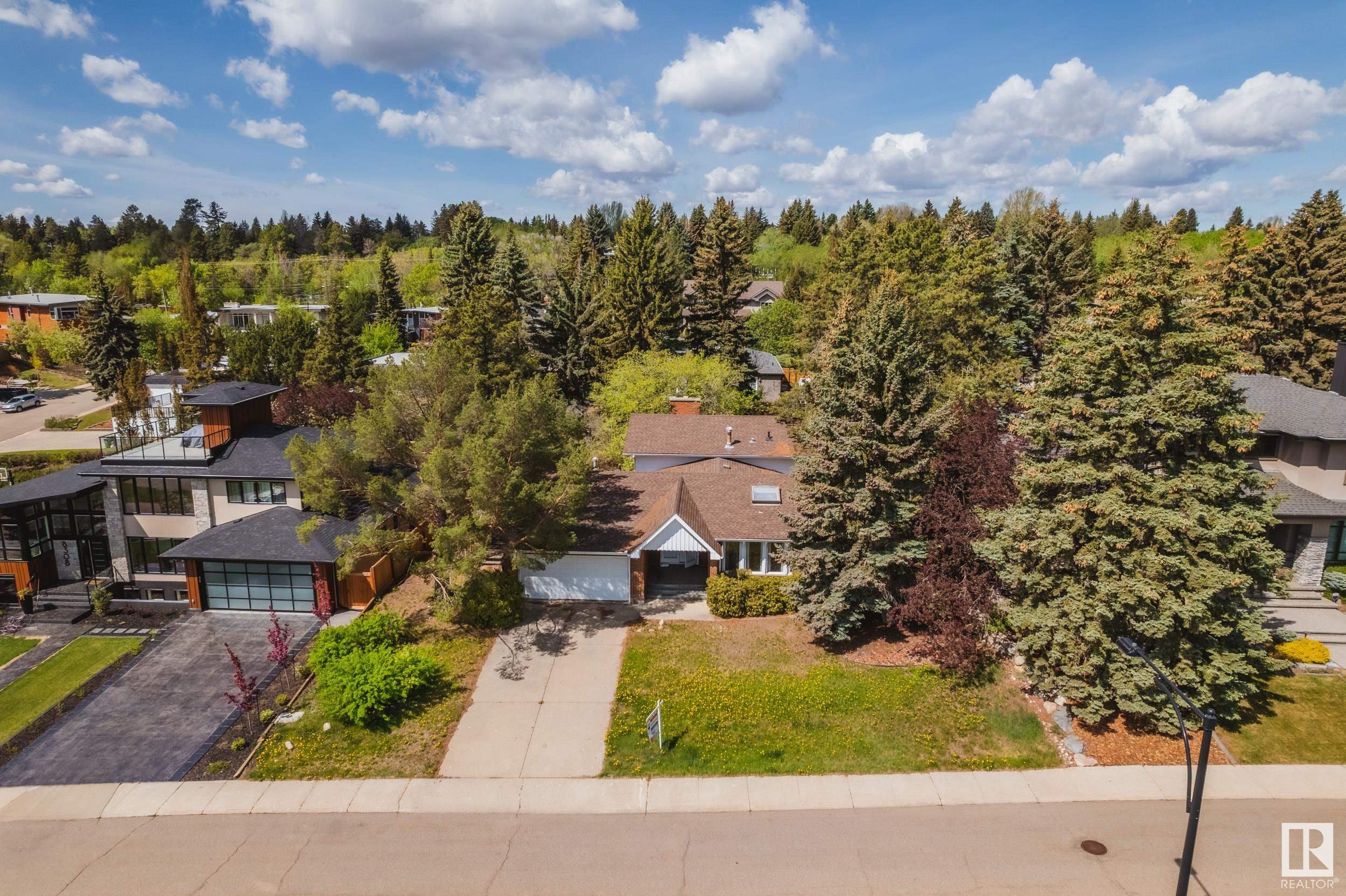      8404/8406 134 ST NW , Edmonton,  ,T5R 0B4 ;  Listing Number: MLS E4419338