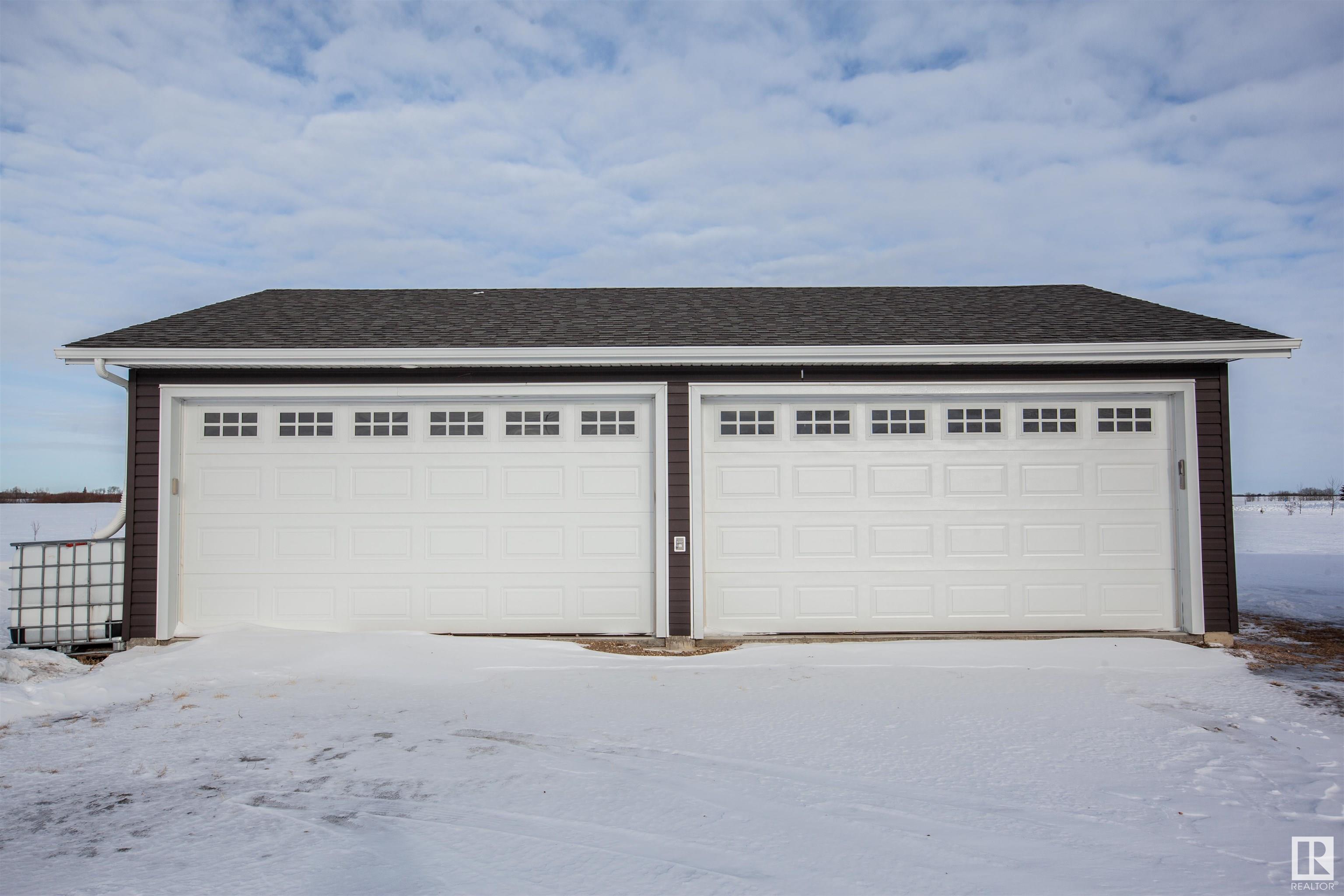      1004 McCarter AV , Rural Camrose County,  ,T0B 3P0 ;  Listing Number: MLS E4419342