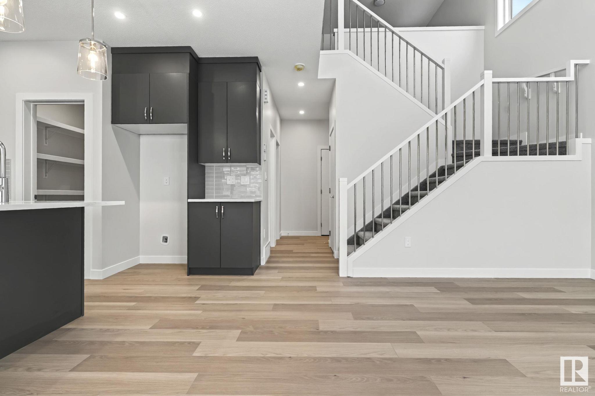      1433 CHERNIAK WY SW , Edmonton,  ,T6W 4S5 ;  Listing Number: MLS E4419343