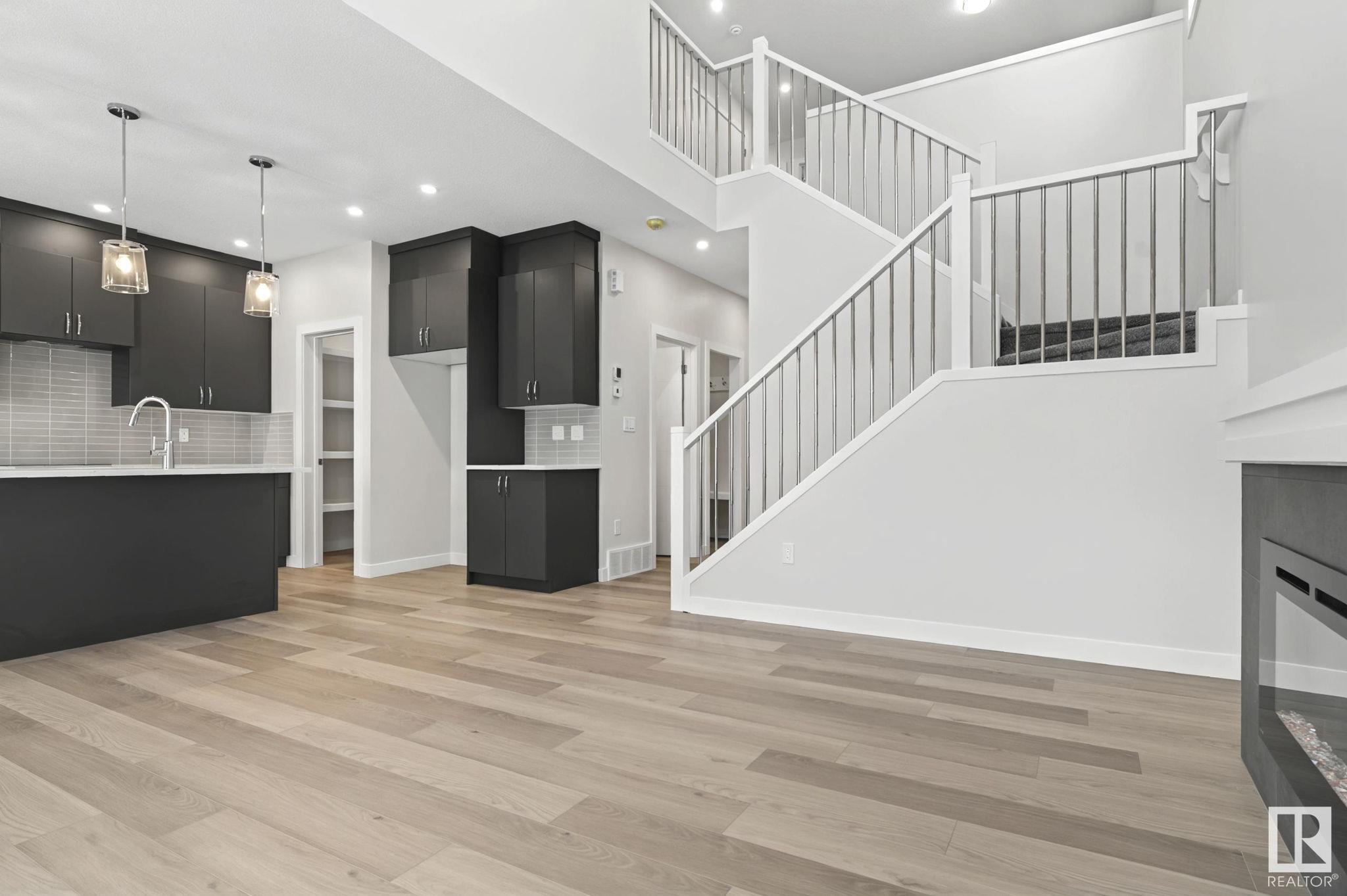      1433 CHERNIAK WY SW , Edmonton,  ,T6W 4S5 ;  Listing Number: MLS E4419343