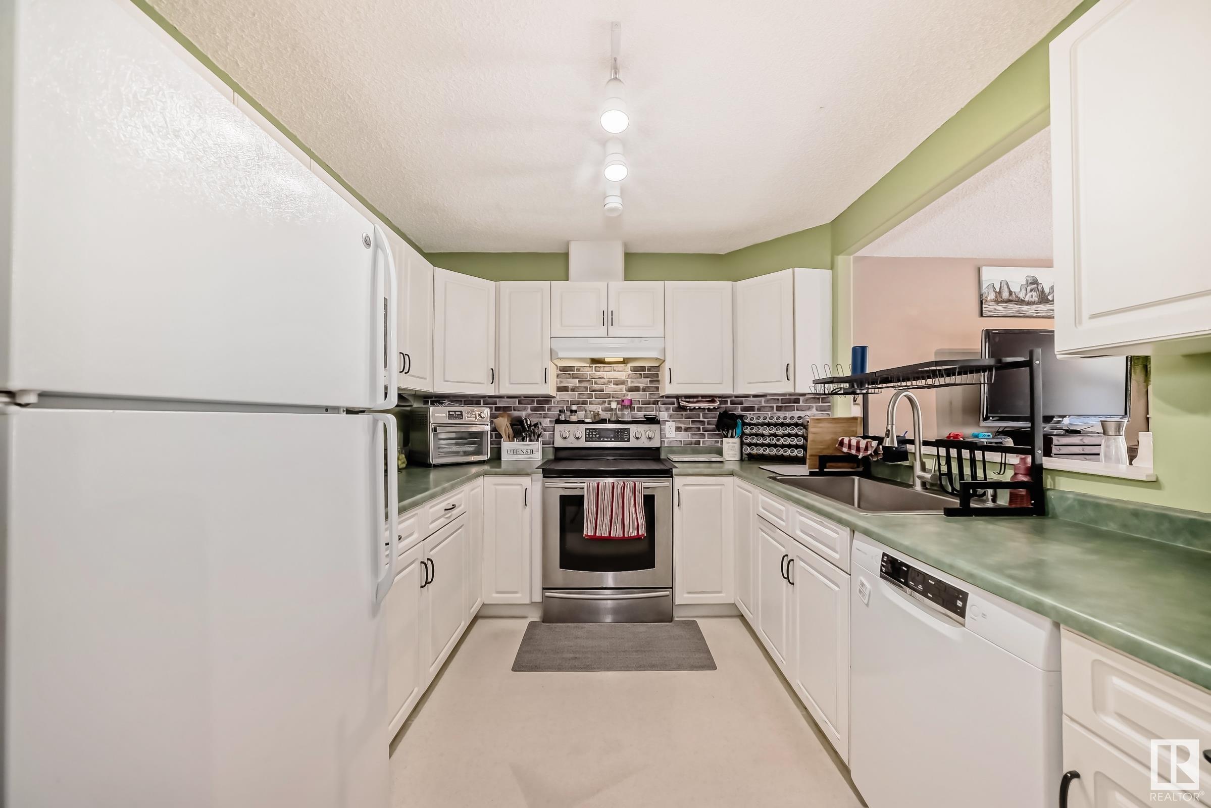      #40 13 HAWTHORNE CR , St. Albert,  ,T8N 6N5 ;  Listing Number: MLS E4419351