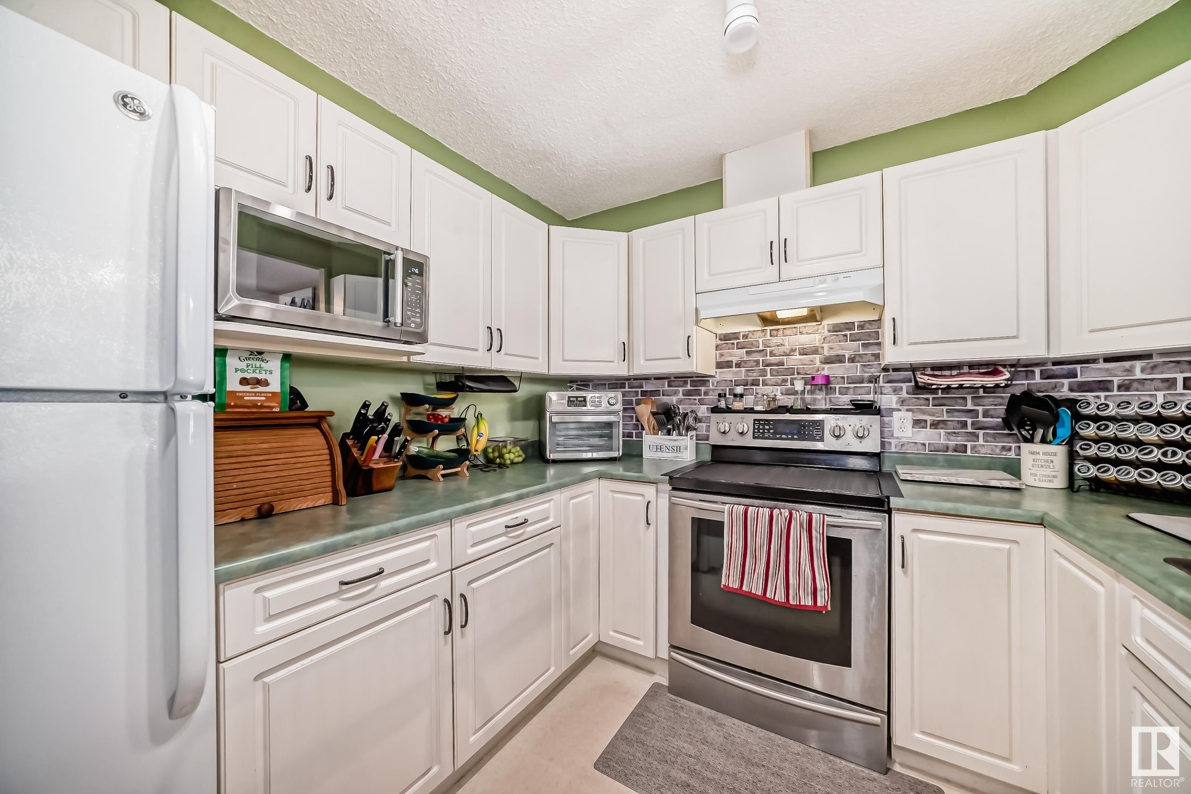      #40 13 HAWTHORNE CR , St. Albert,  ,T8N 6N5 ;  Listing Number: MLS E4419351