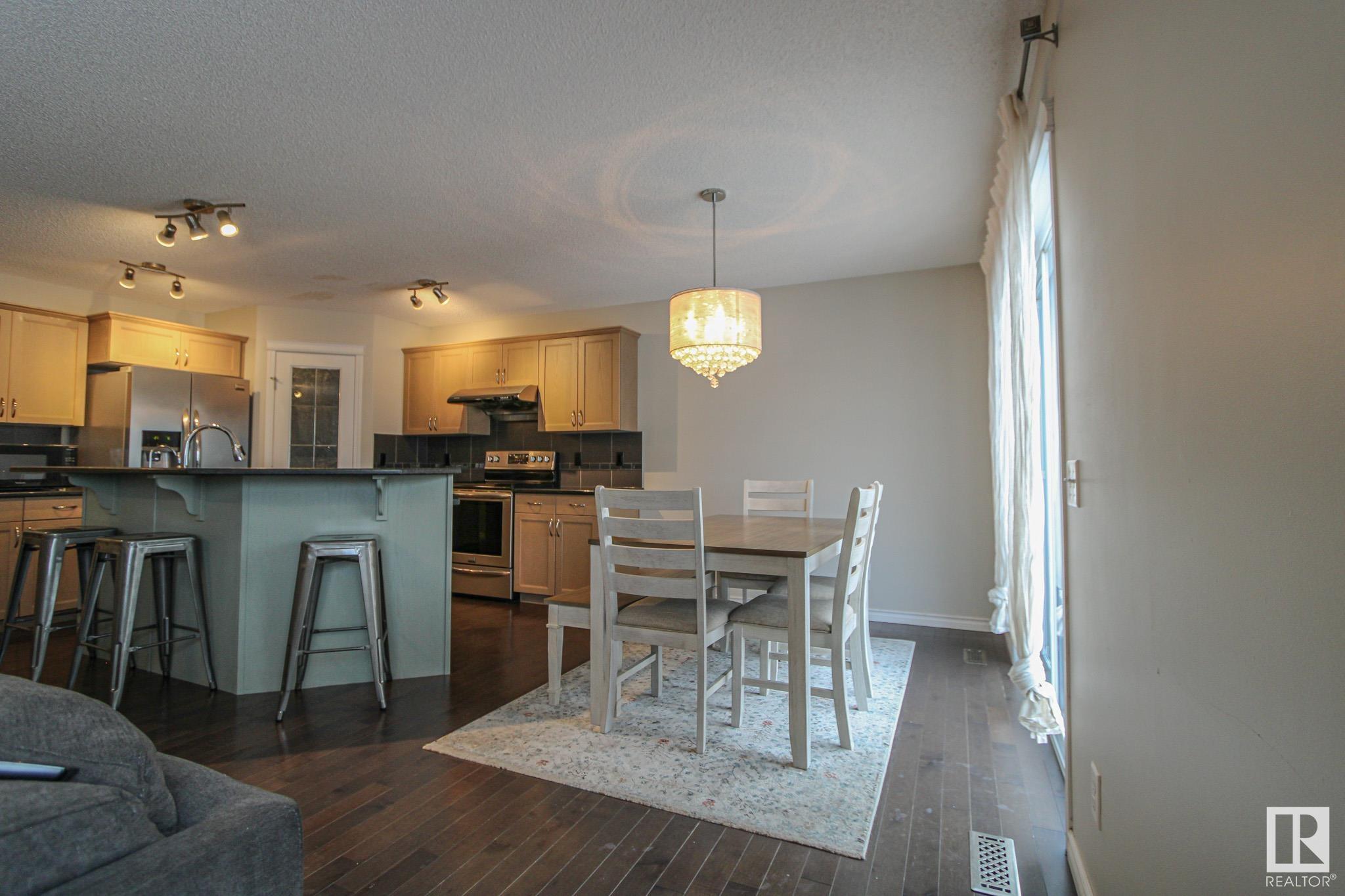      18026 83 ST NW , Edmonton,  ,T5Z 0H8 ;  Listing Number: MLS E4419352