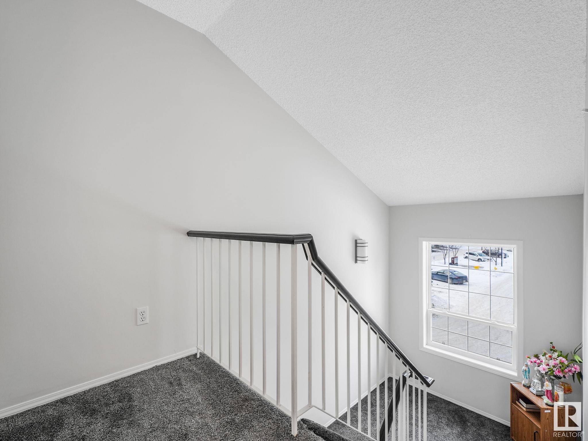      #19 9935 167 ST NW , Edmonton,  ,T5P 2A7 ;  Listing Number: MLS E4419361
