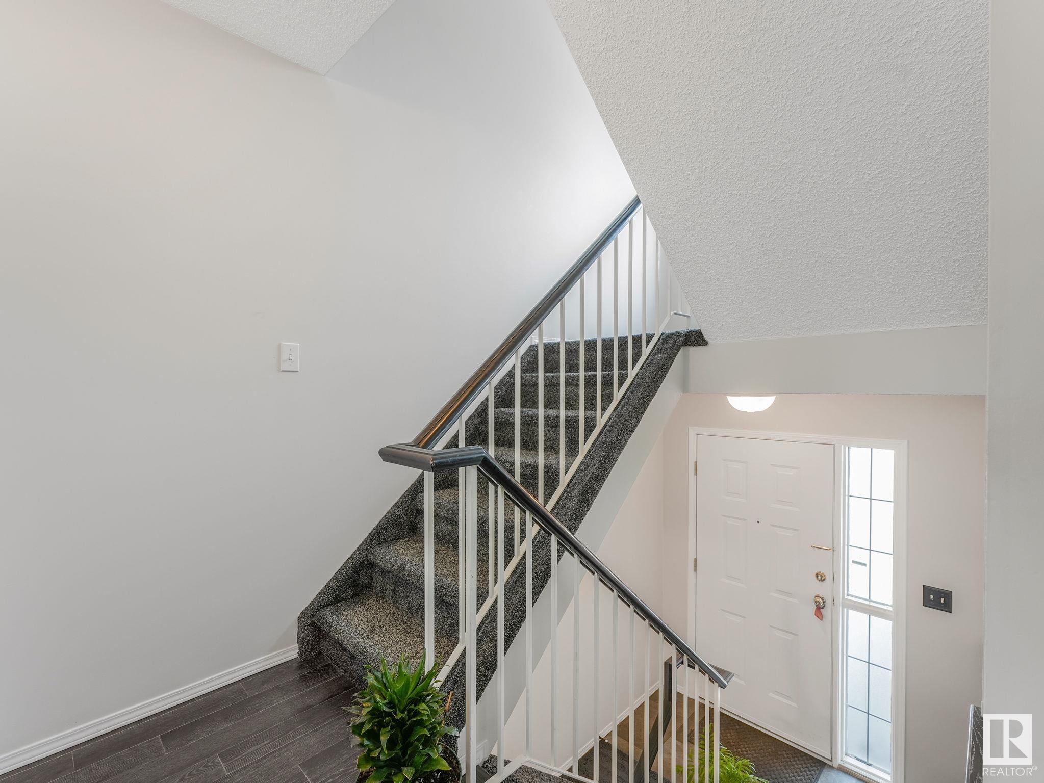      #19 9935 167 ST NW , Edmonton,  ,T5P 2A7 ;  Listing Number: MLS E4419361