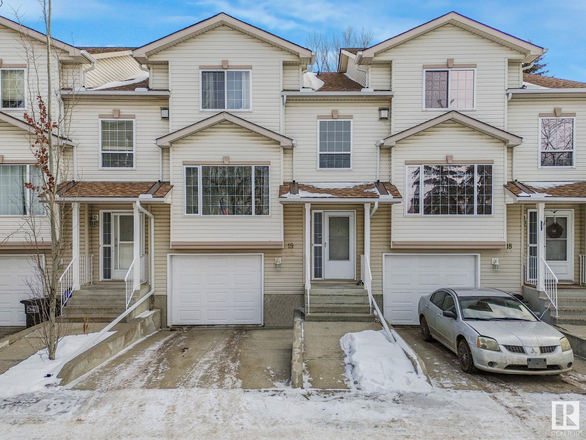      #19 9935 167 ST NW , Edmonton,  ,T5P 2A7 ;  Listing Number: MLS E4419361