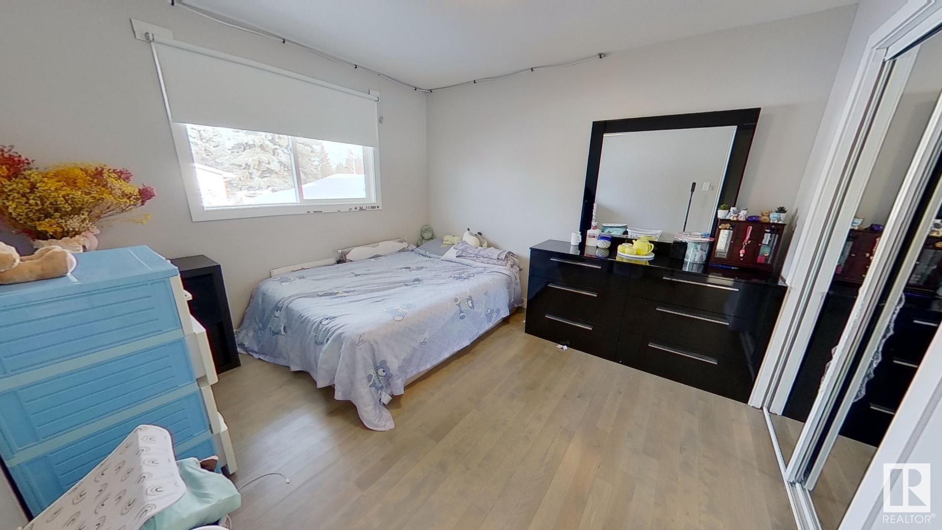      714 LEE RIDGE RD NW , Edmonton,  ,T6K 0P2 ;  Listing Number: MLS E4419372