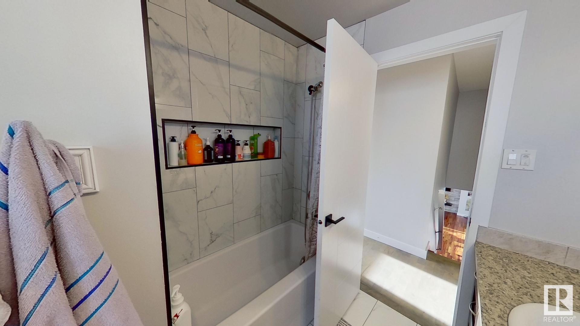      714 LEE RIDGE RD NW , Edmonton,  ,T6K 0P2 ;  Listing Number: MLS E4419372