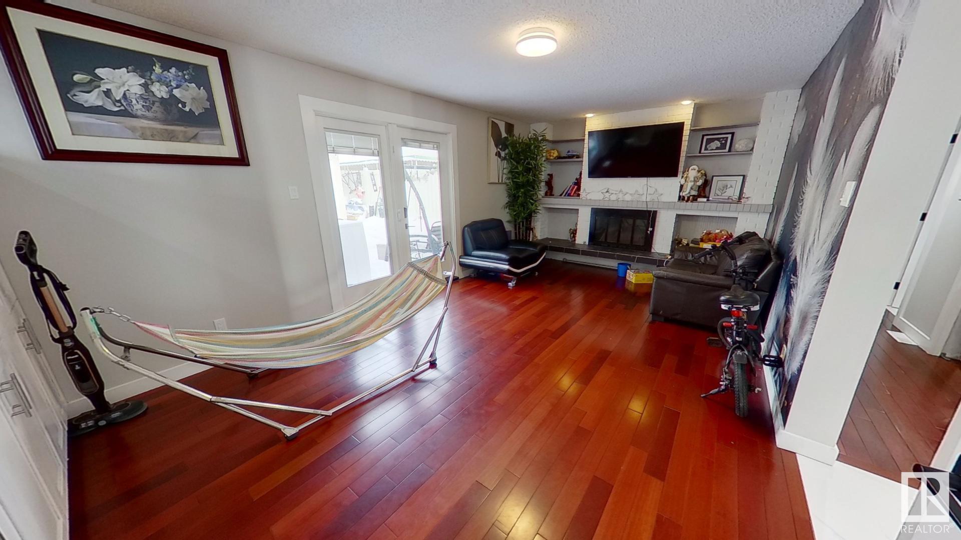      714 LEE RIDGE RD NW , Edmonton,  ,T6K 0P2 ;  Listing Number: MLS E4419372