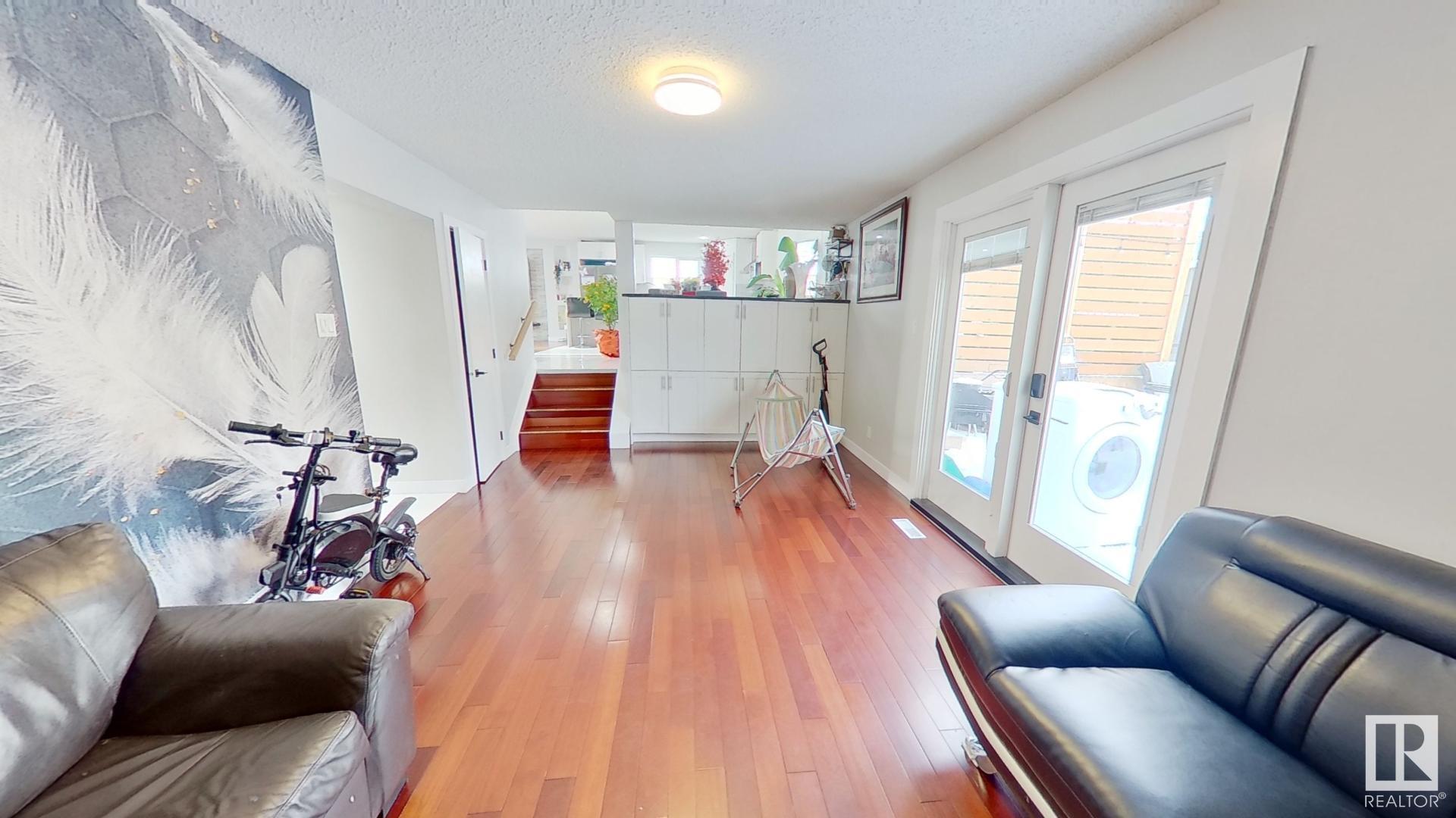      714 LEE RIDGE RD NW , Edmonton,  ,T6K 0P2 ;  Listing Number: MLS E4419372
