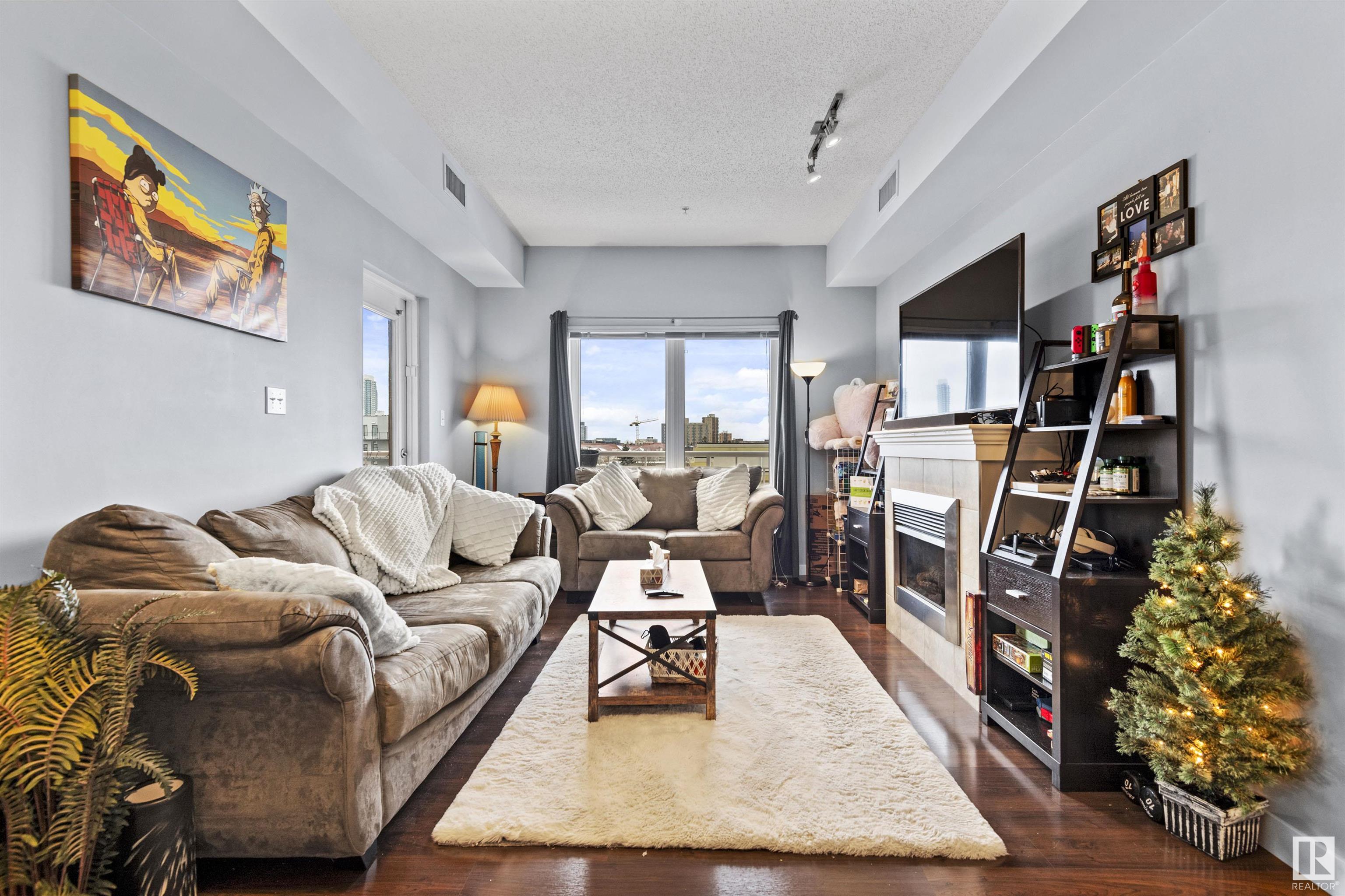      #501 10333 112 ST NW , Edmonton,  ,T5K 0B4 ;  Listing Number: MLS E4419373