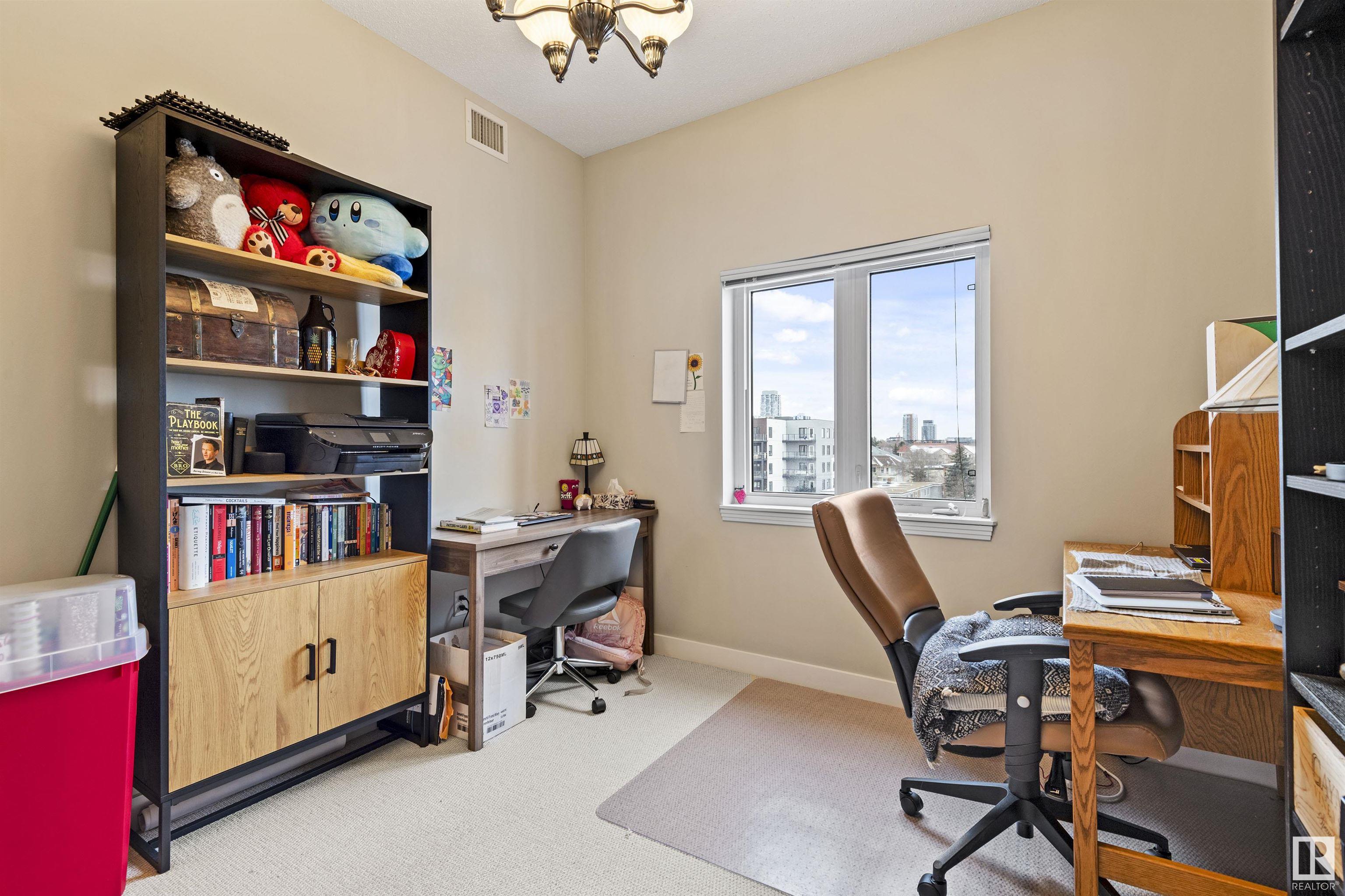      #501 10333 112 ST NW , Edmonton,  ,T5K 0B4 ;  Listing Number: MLS E4419373