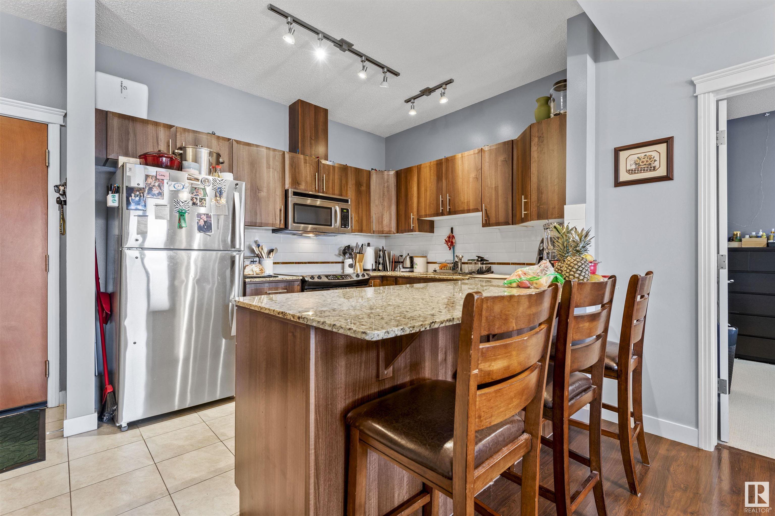      #501 10333 112 ST NW , Edmonton,  ,T5K 0B4 ;  Listing Number: MLS E4419373