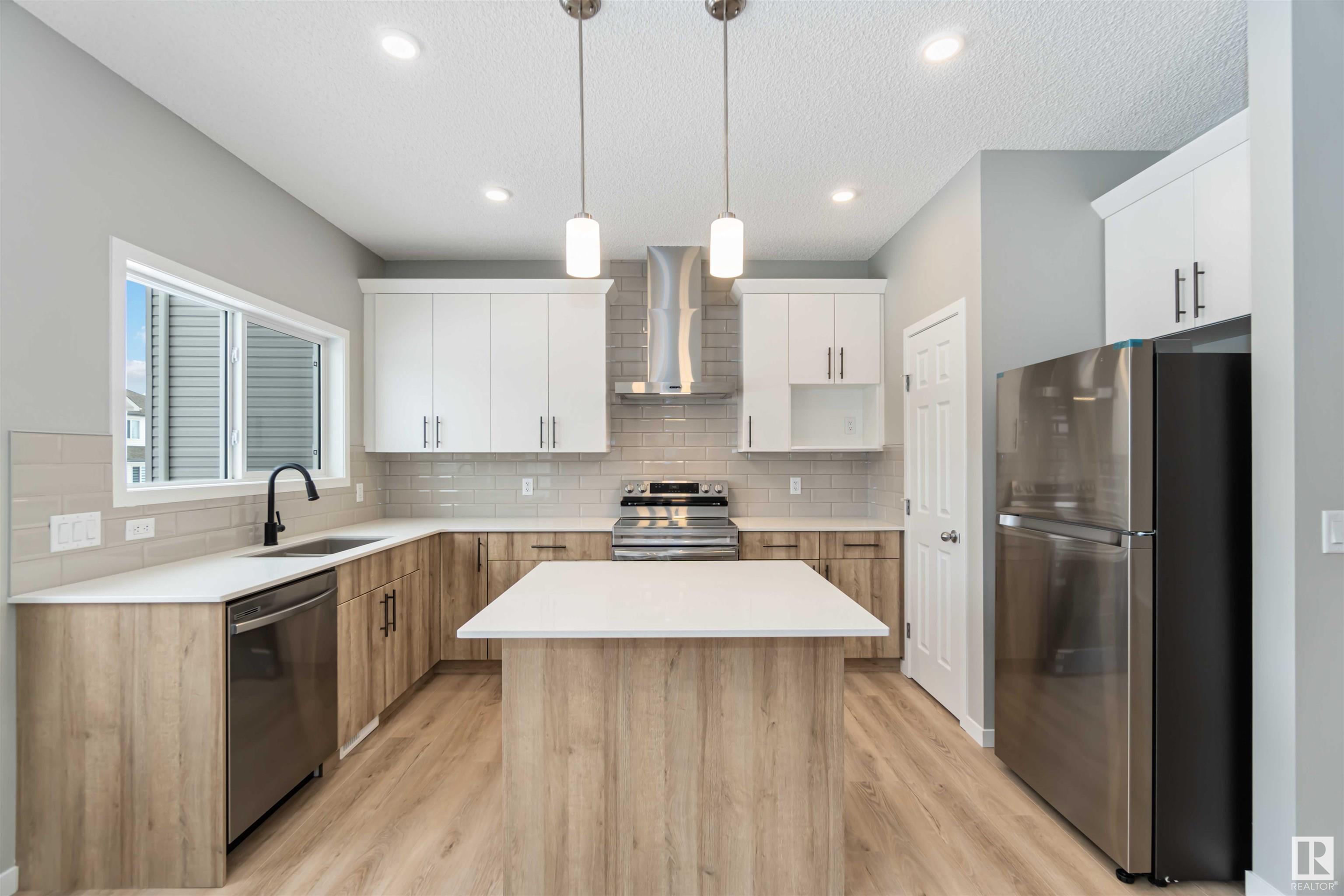      8880 Carson WY SW , Edmonton,  ,T6W 5H8 ;  Listing Number: MLS E4419376