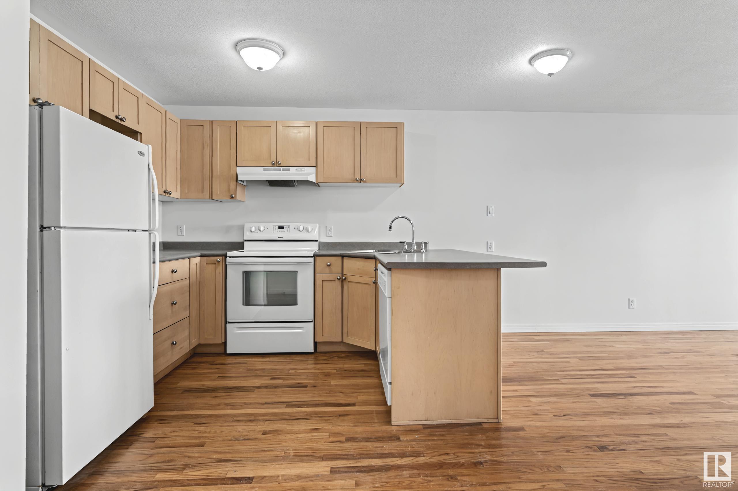      #41 11010 124 ST NW , Edmonton,  ,T5M 0J3 ;  Listing Number: MLS E4419382