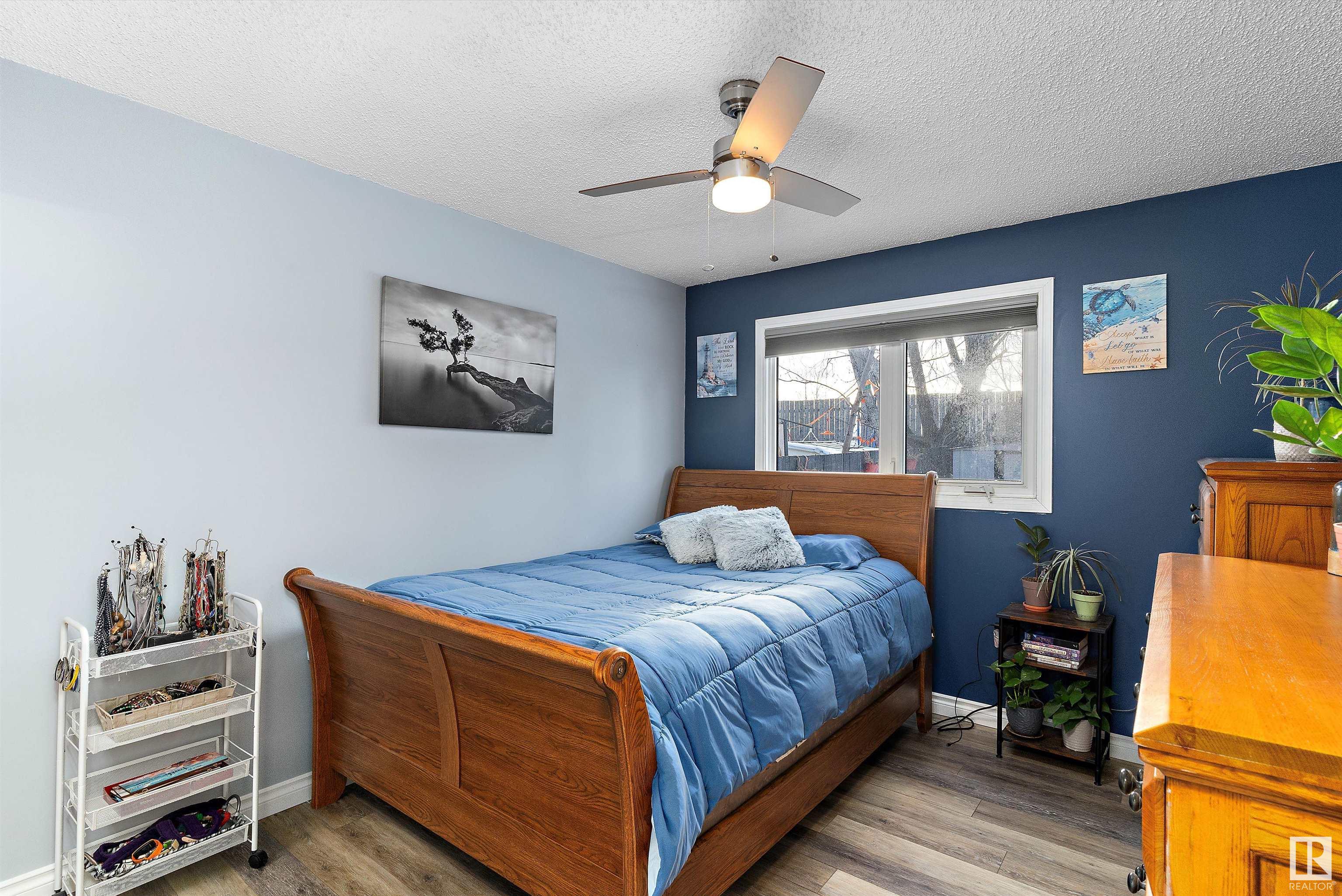      4653 126 AV NW , Edmonton,  ,T5A 4L1 ;  Listing Number: MLS E4419390