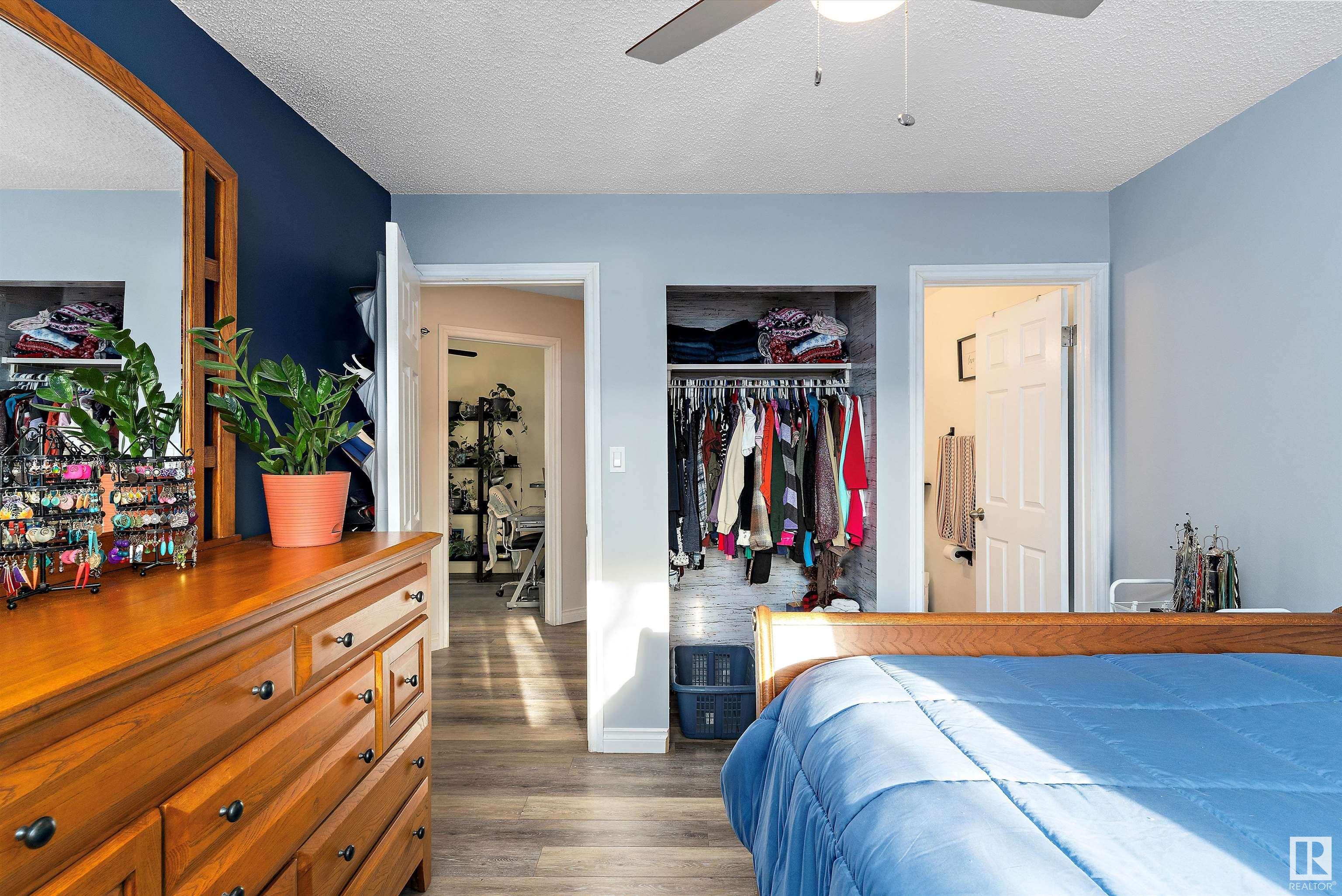      4653 126 AV NW , Edmonton,  ,T5A 4L1 ;  Listing Number: MLS E4419390