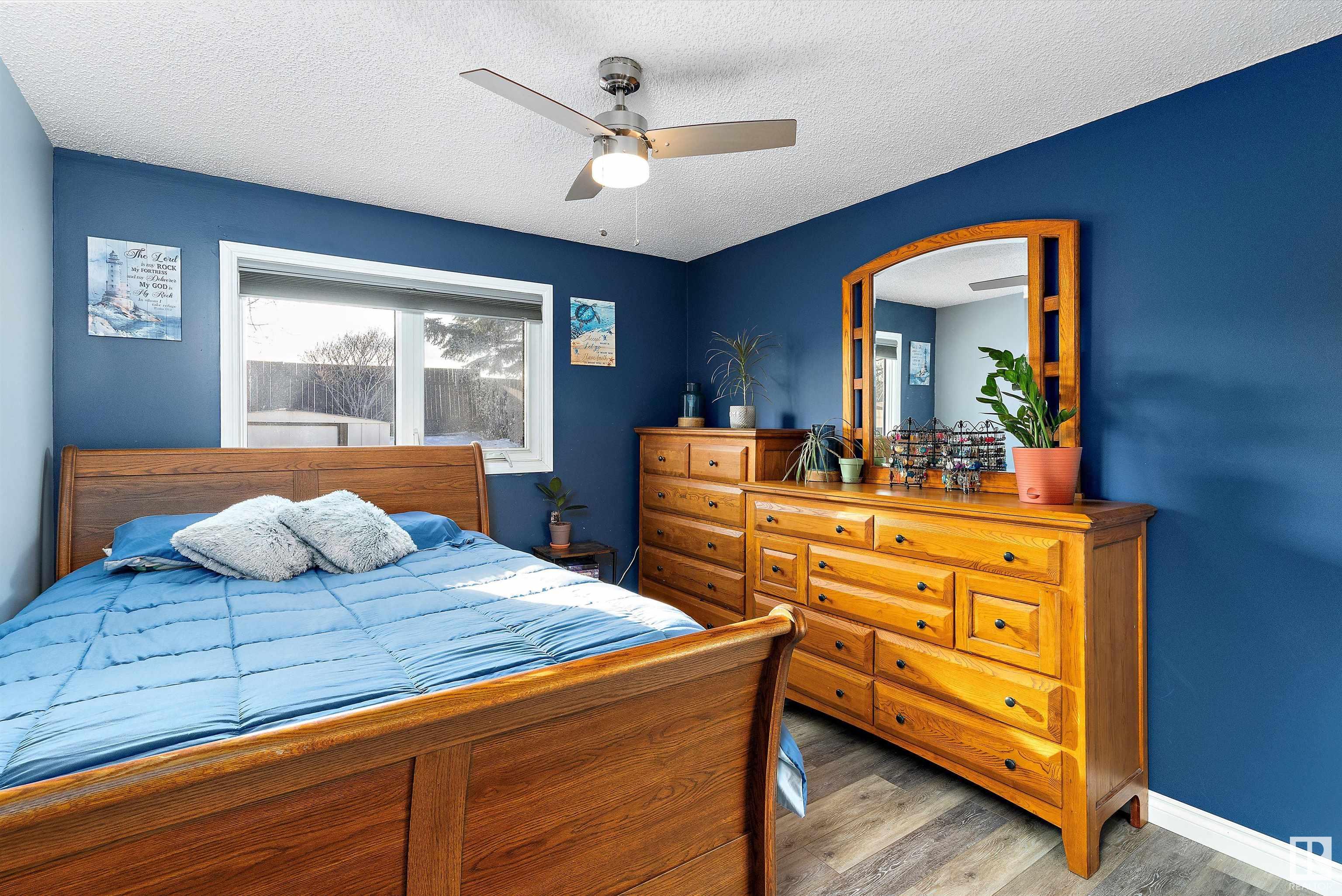      4653 126 AV NW , Edmonton,  ,T5A 4L1 ;  Listing Number: MLS E4419390
