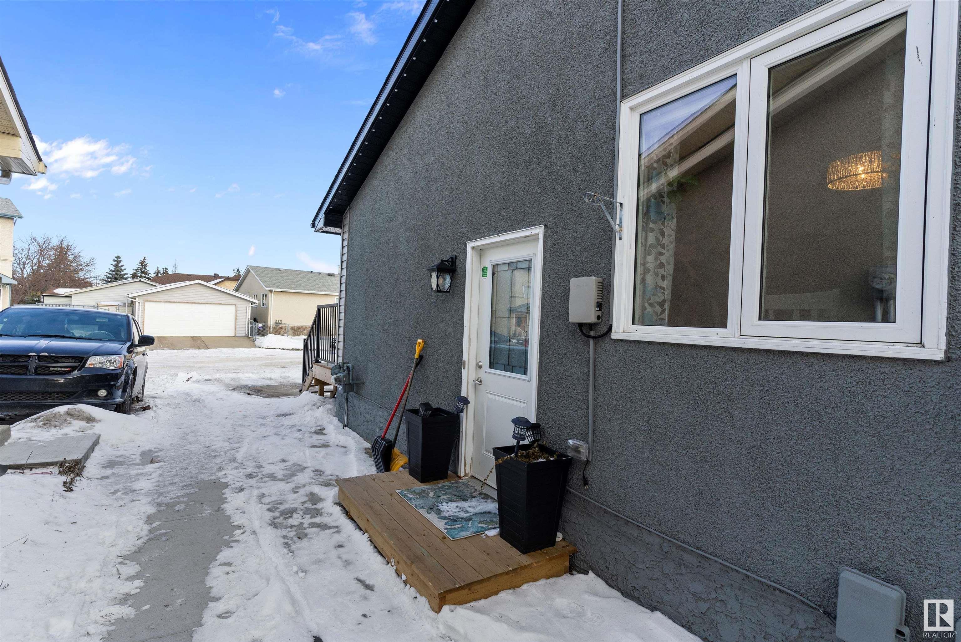      4653 126 AV NW , Edmonton,  ,T5A 4L1 ;  Listing Number: MLS E4419390