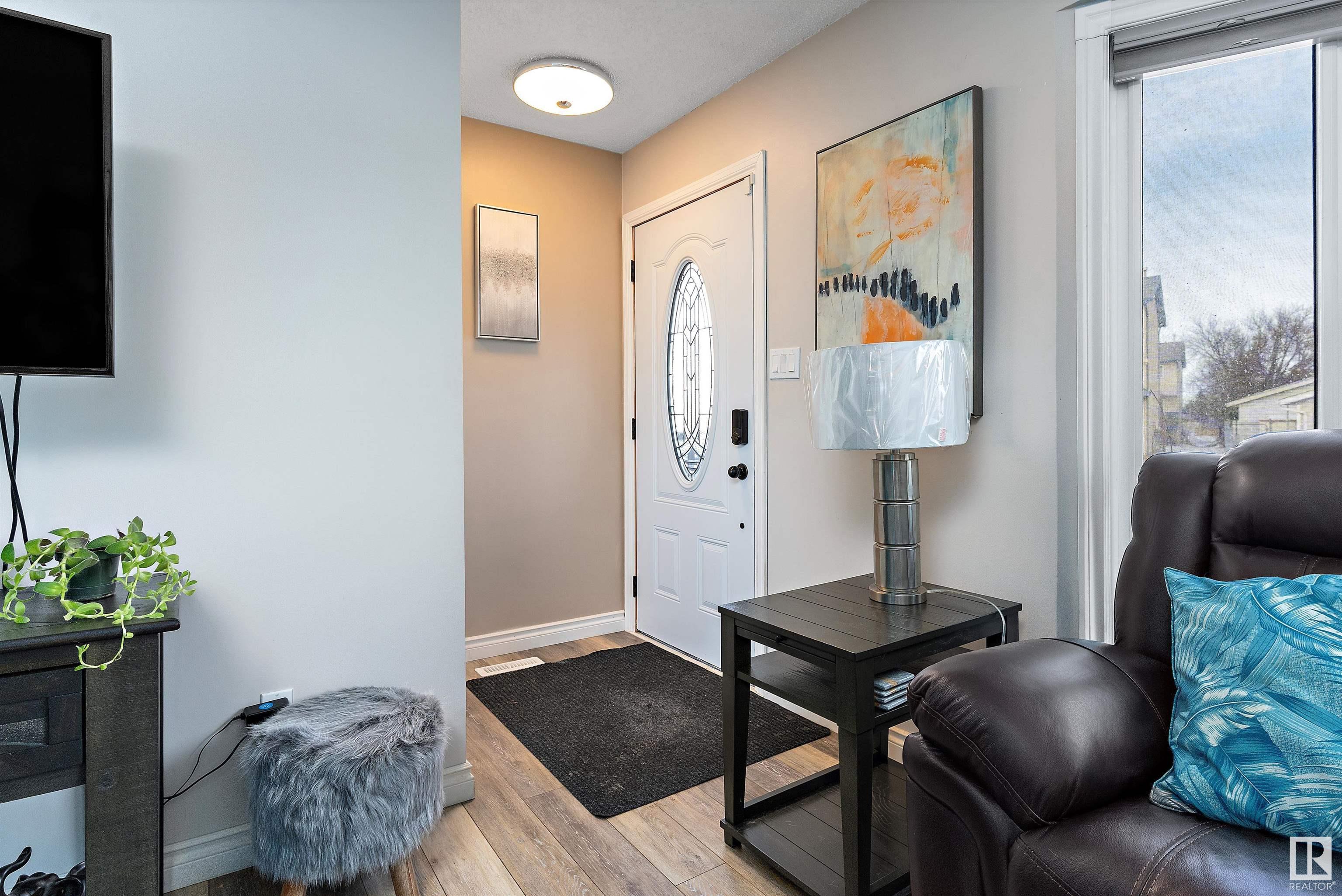      4653 126 AV NW , Edmonton,  ,T5A 4L1 ;  Listing Number: MLS E4419390