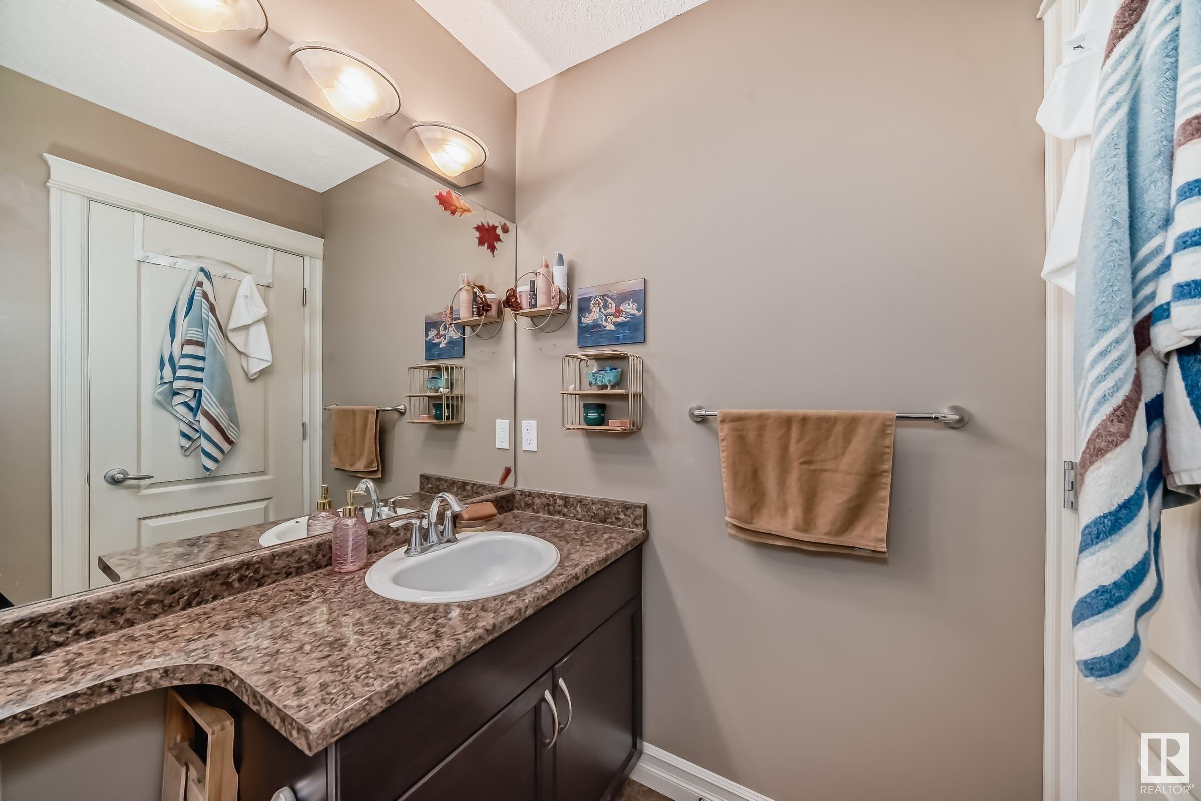      25 Cranberry BN , Fort Saskatchewan,  ,T8L 0H2 ;  Listing Number: MLS E4419404
