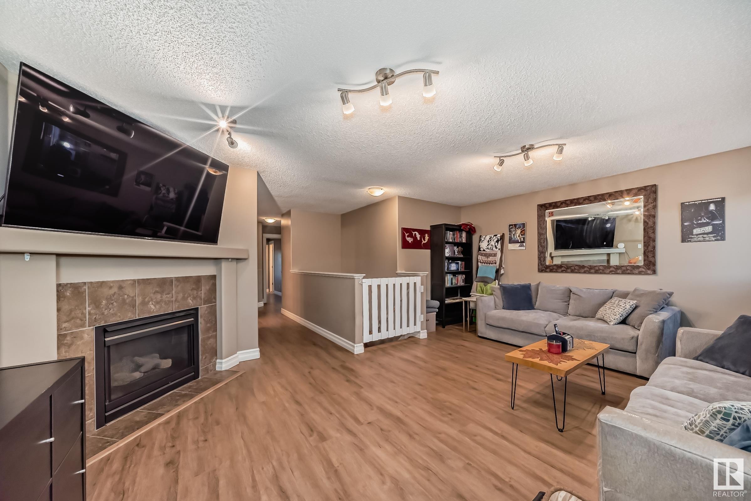      25 Cranberry BN , Fort Saskatchewan,  ,T8L 0H2 ;  Listing Number: MLS E4419404