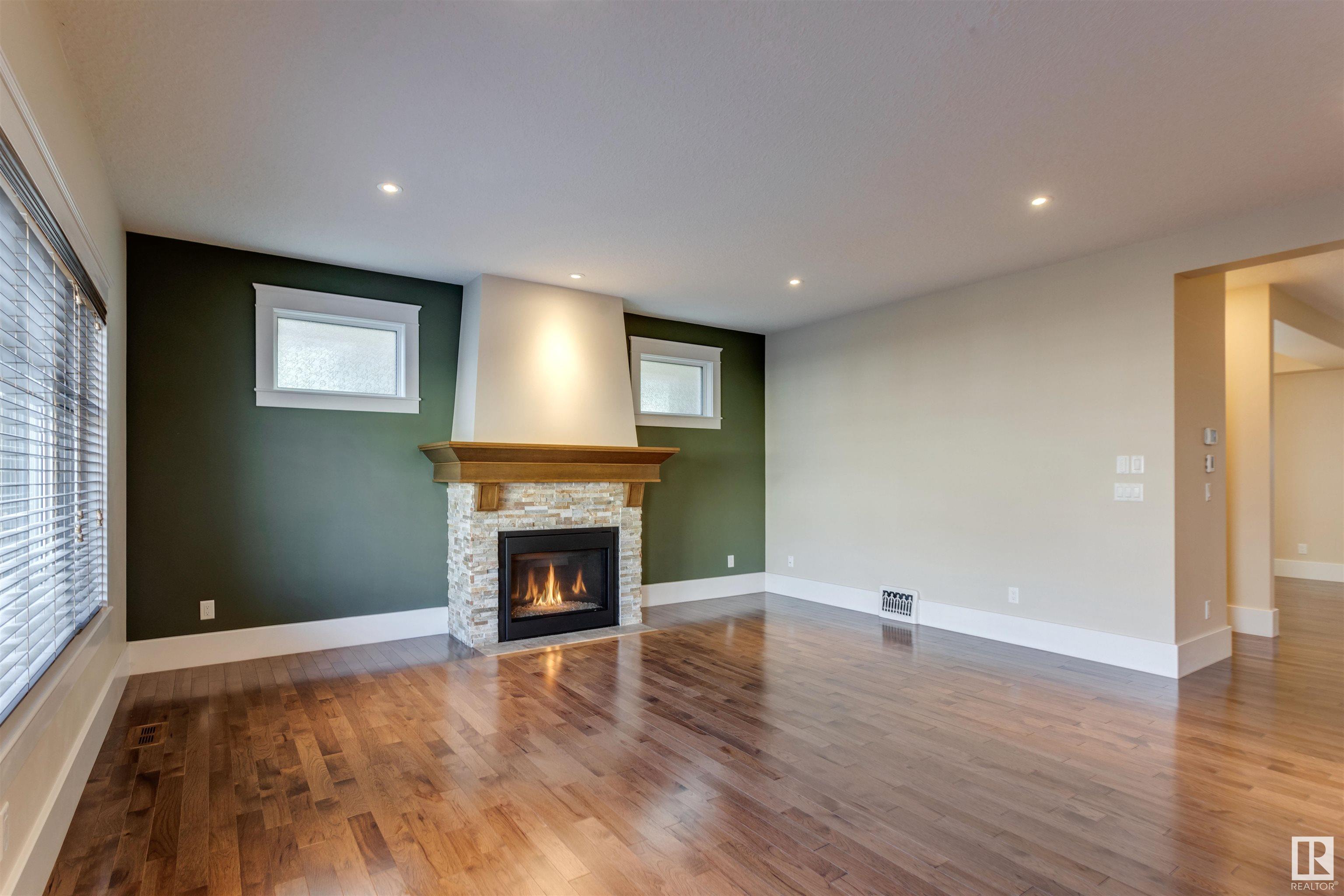      11026 80 AV NW , Edmonton,  ,T6G 0R3 ;  Listing Number: MLS E4419408